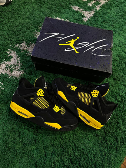 Jordan 4 “Thunder”