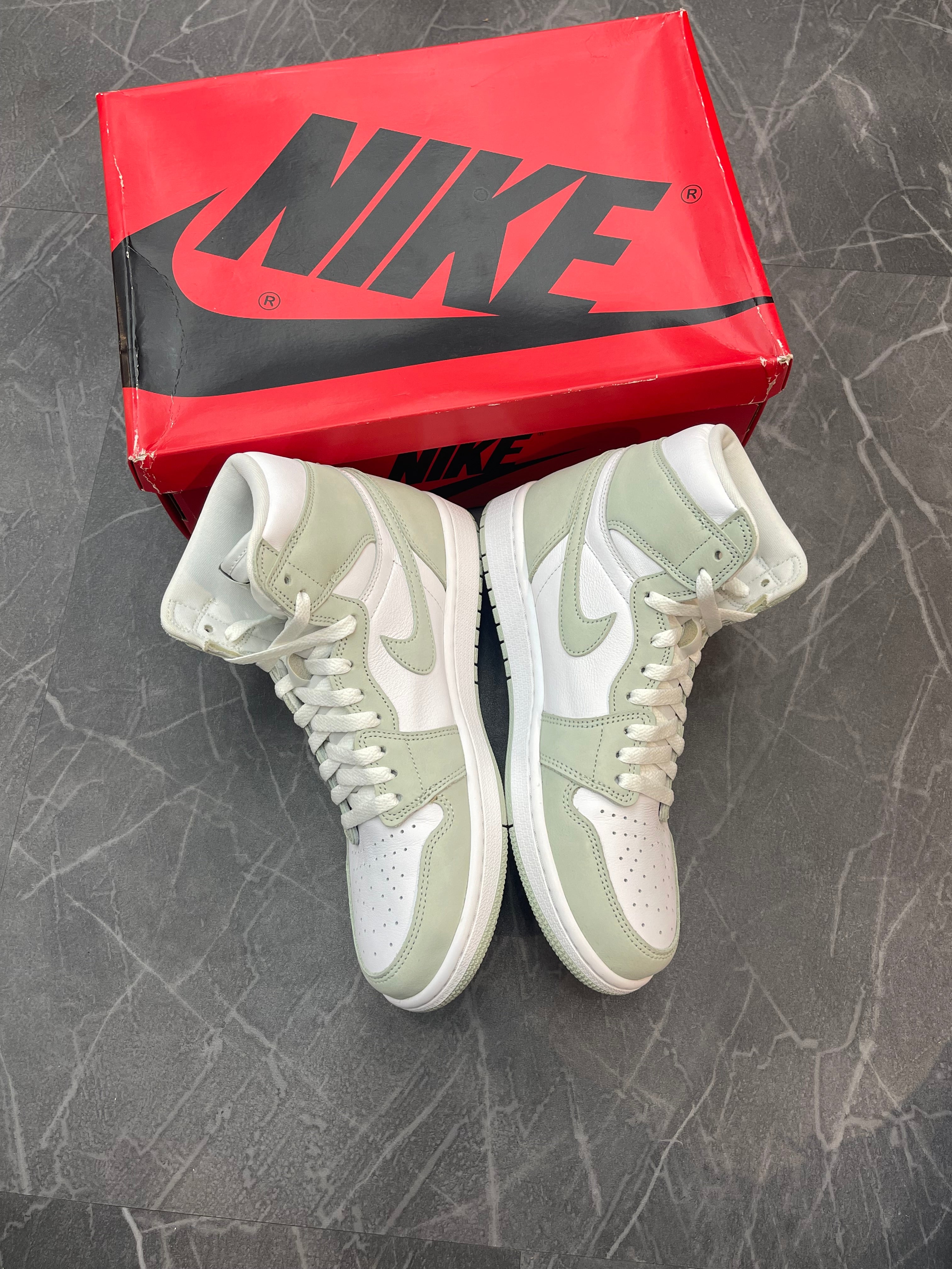Jordan 1 High “Seafoam”