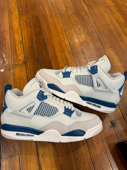 Jordan 4 “Military Blue”
