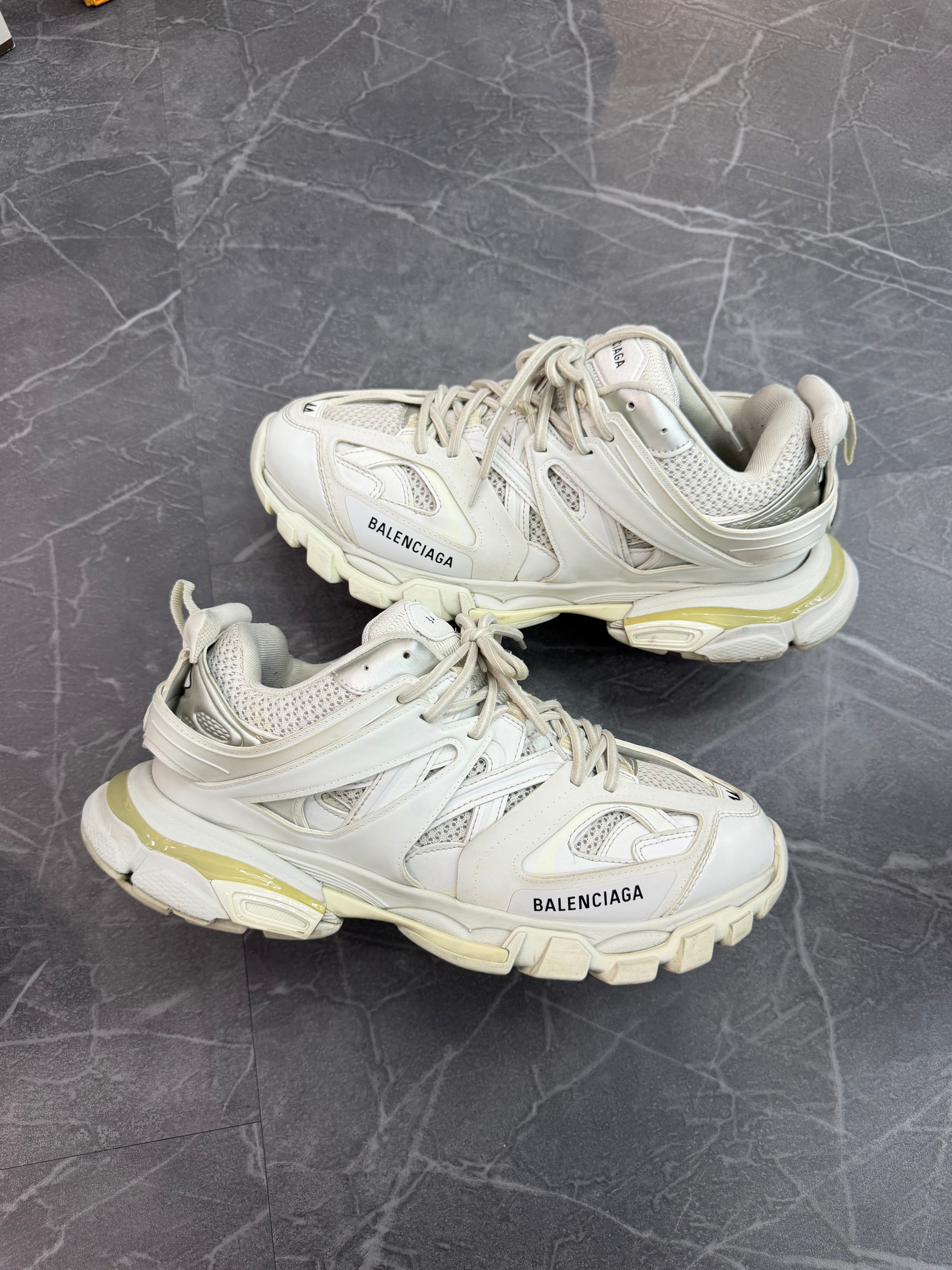 Balenciaga Track Low “All White”