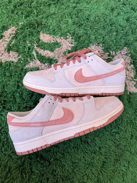 Nike Dunk Low “Fossil Rose”