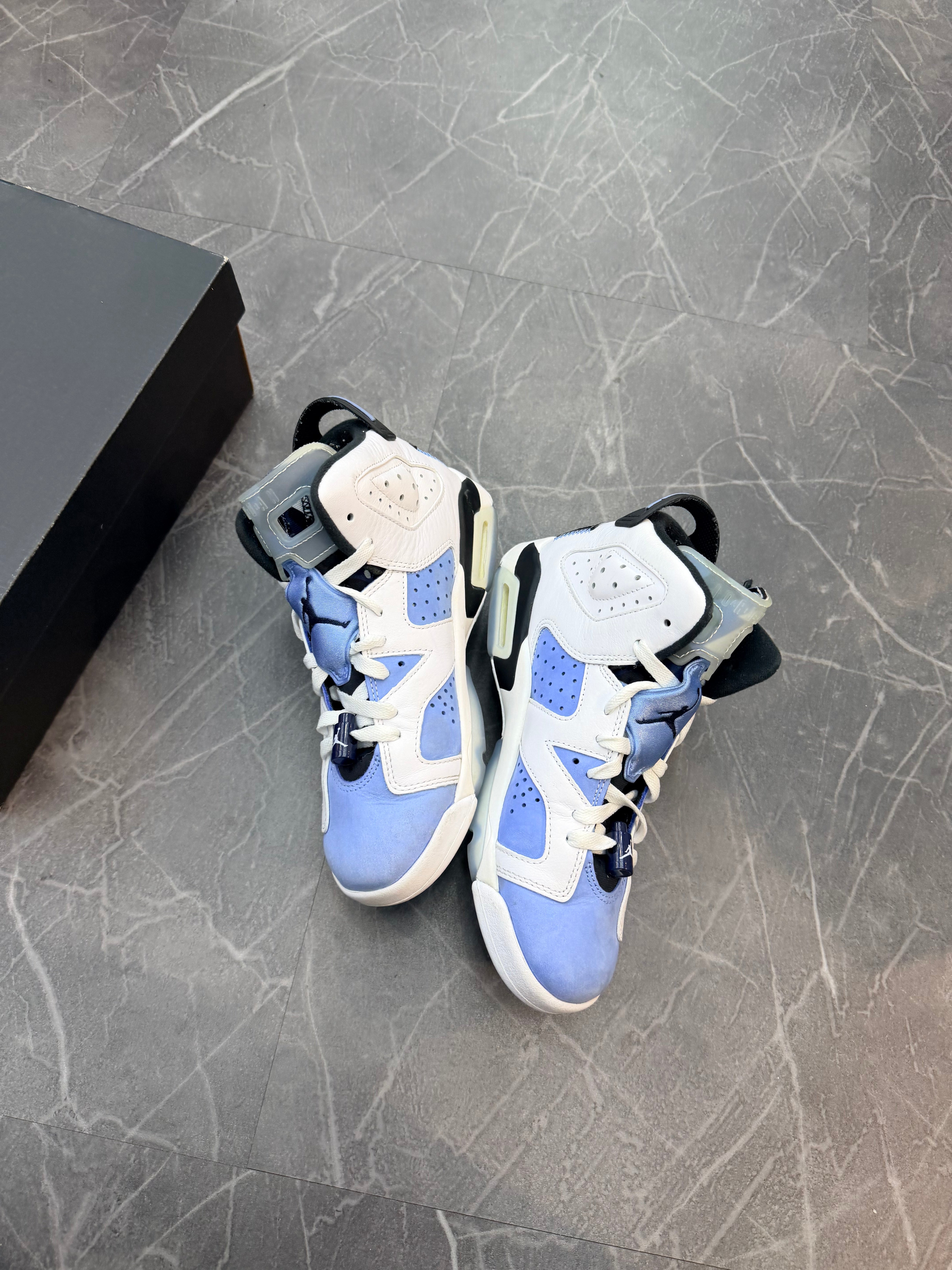 Jordan 6 “UNC”
