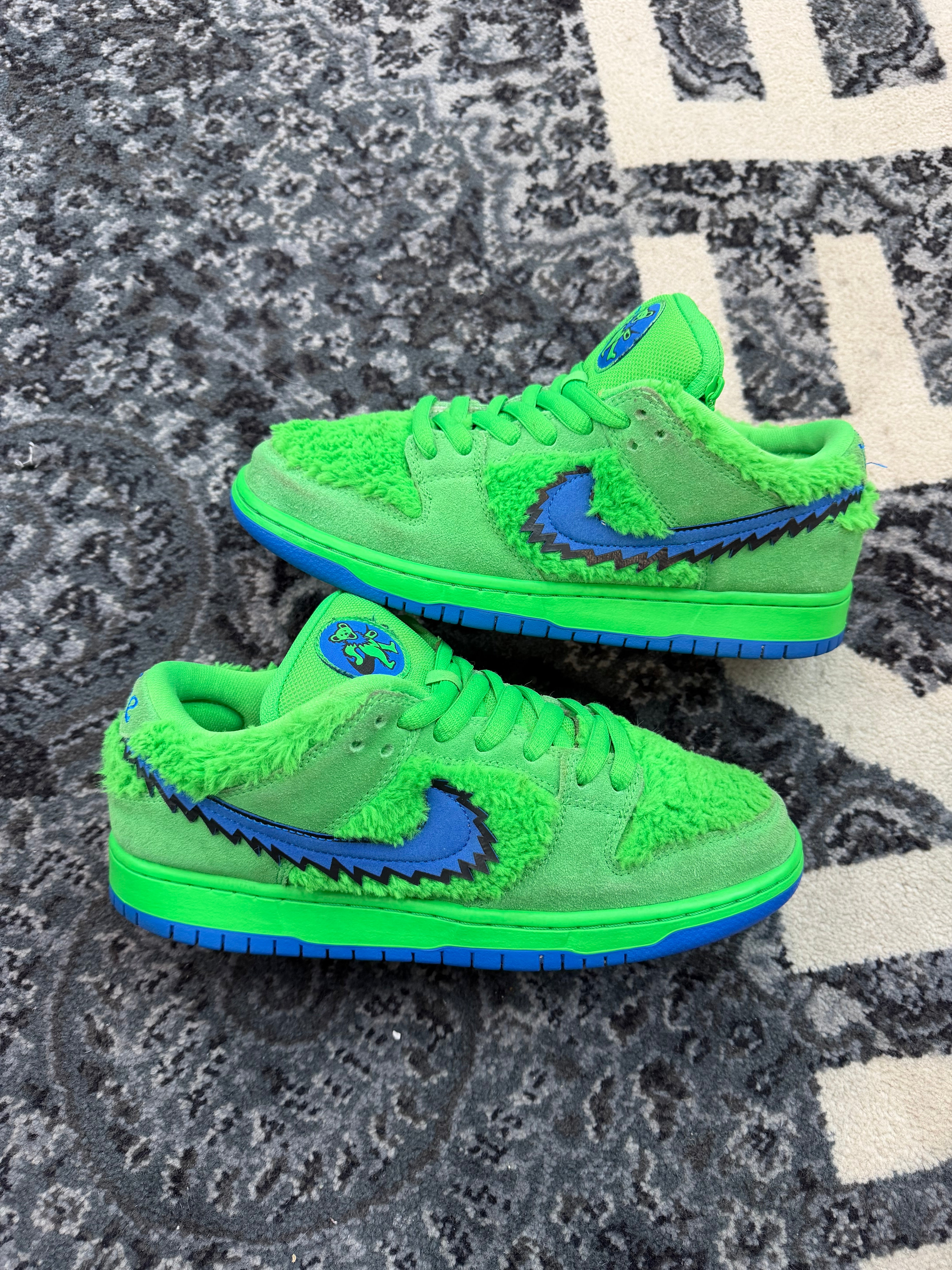 Nike SB Dunk Low Grateful Dead “Green”