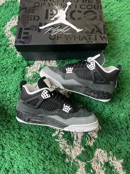 Jordan 4 “Fear”