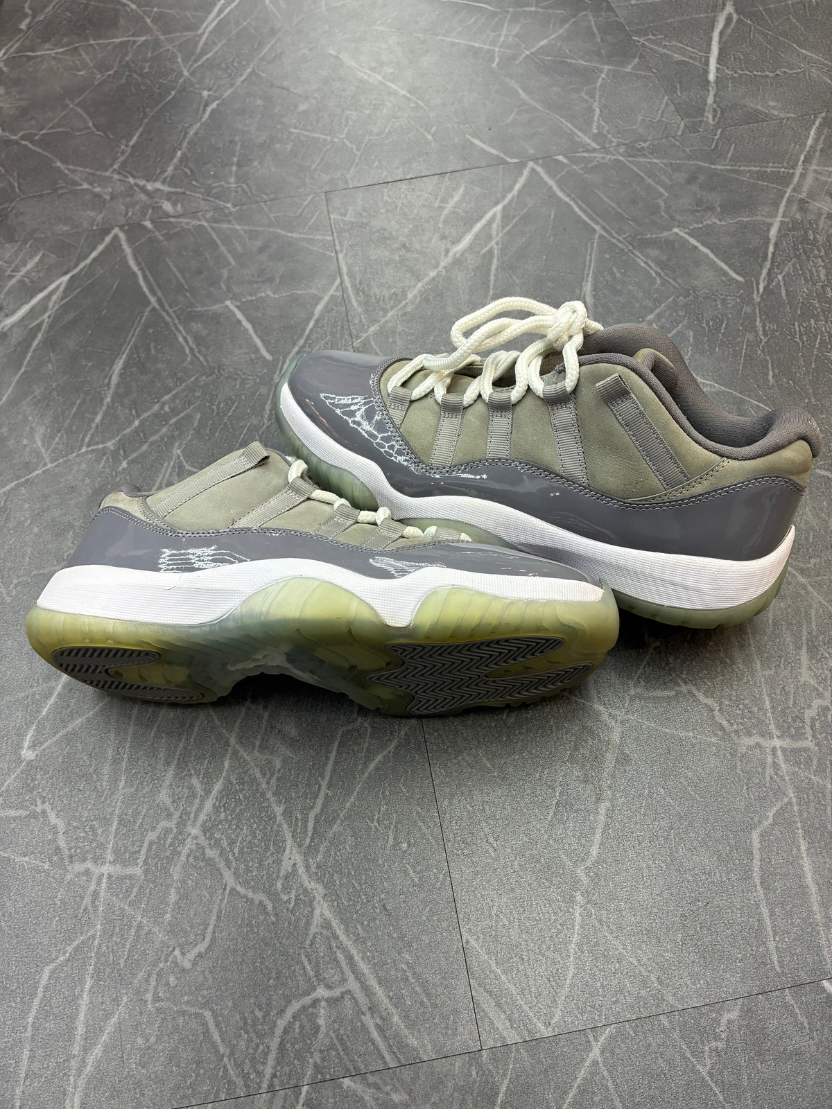 Jordan 11 Low “Cool Grey”