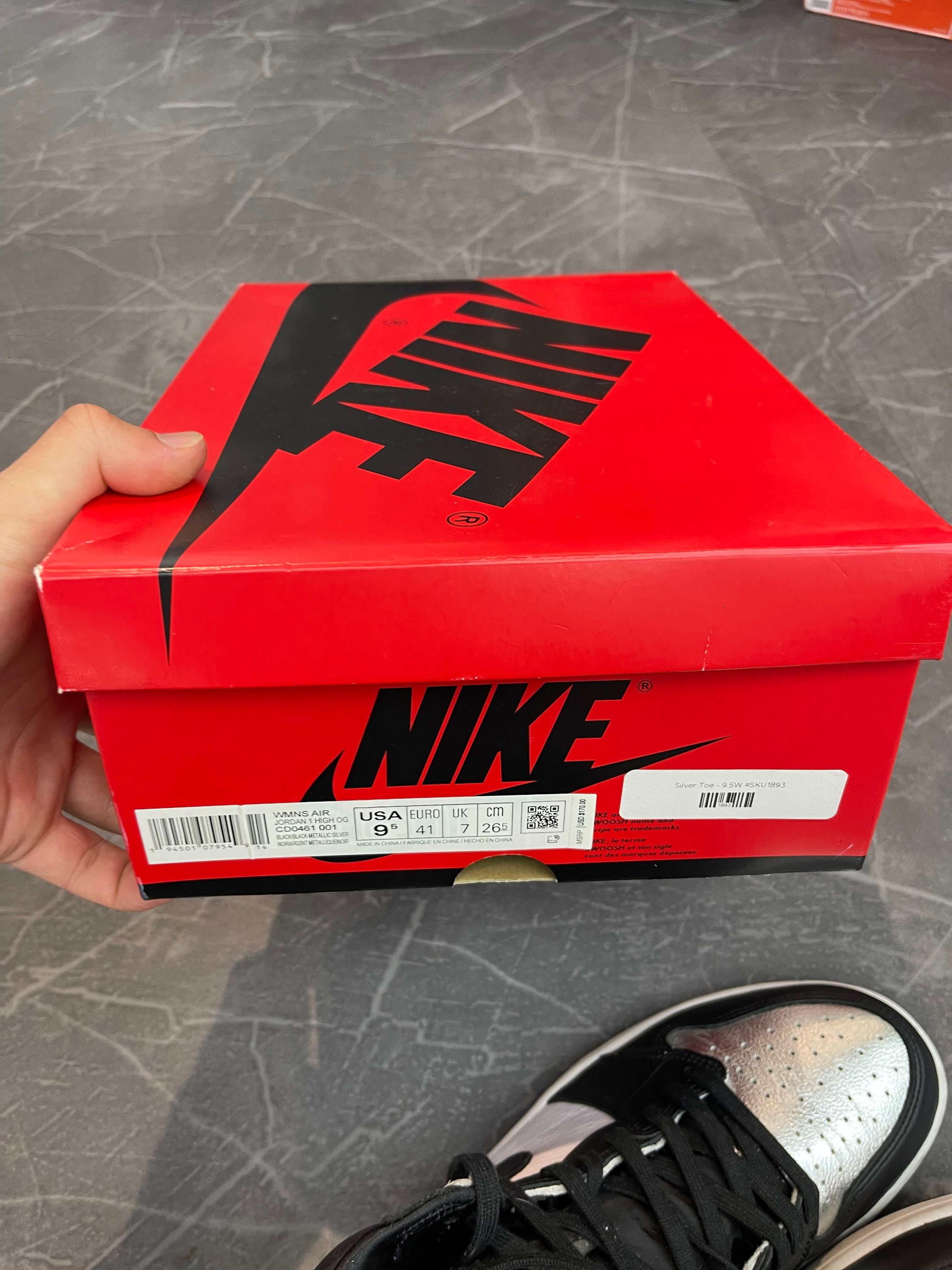 Jordan 1 High “Silver Toe”