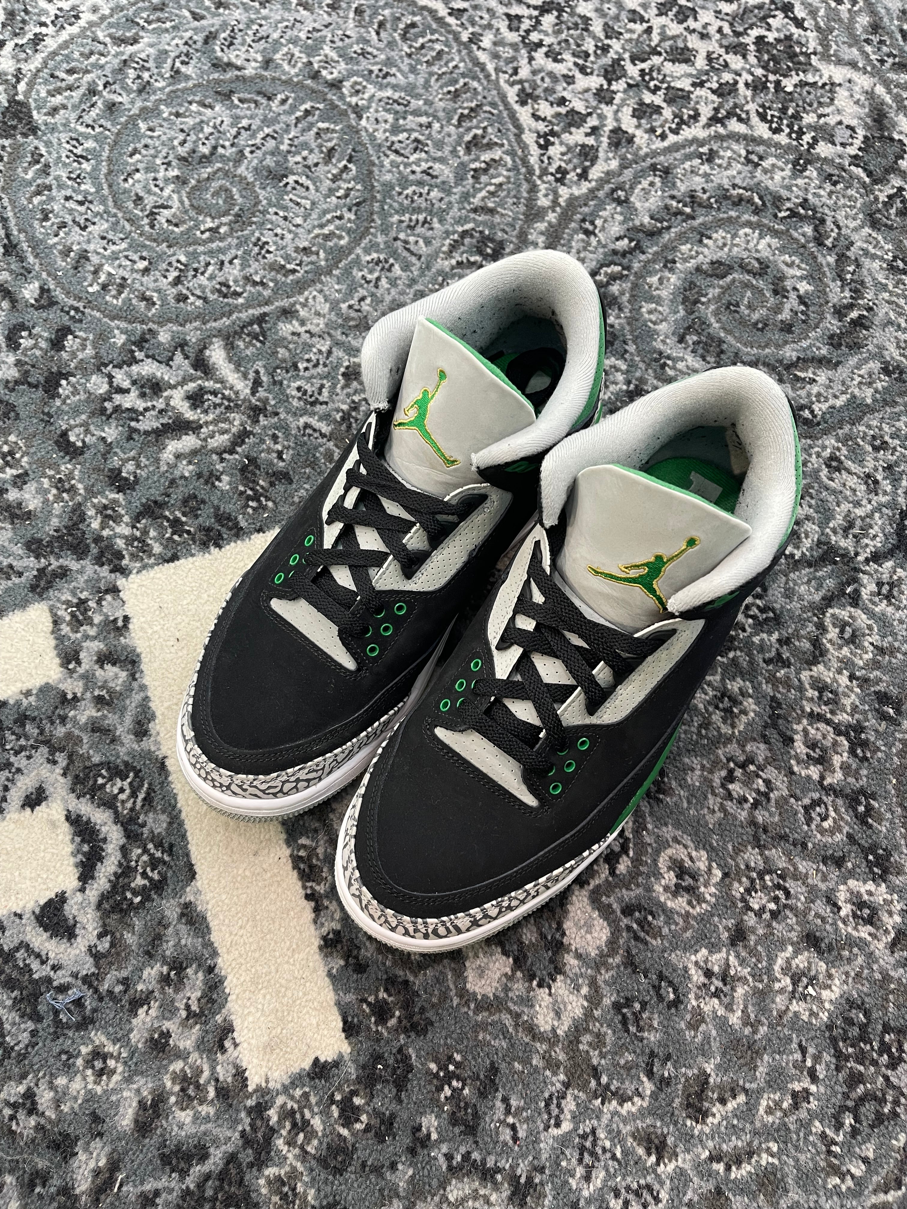 Jordan 3 “Pine Green”