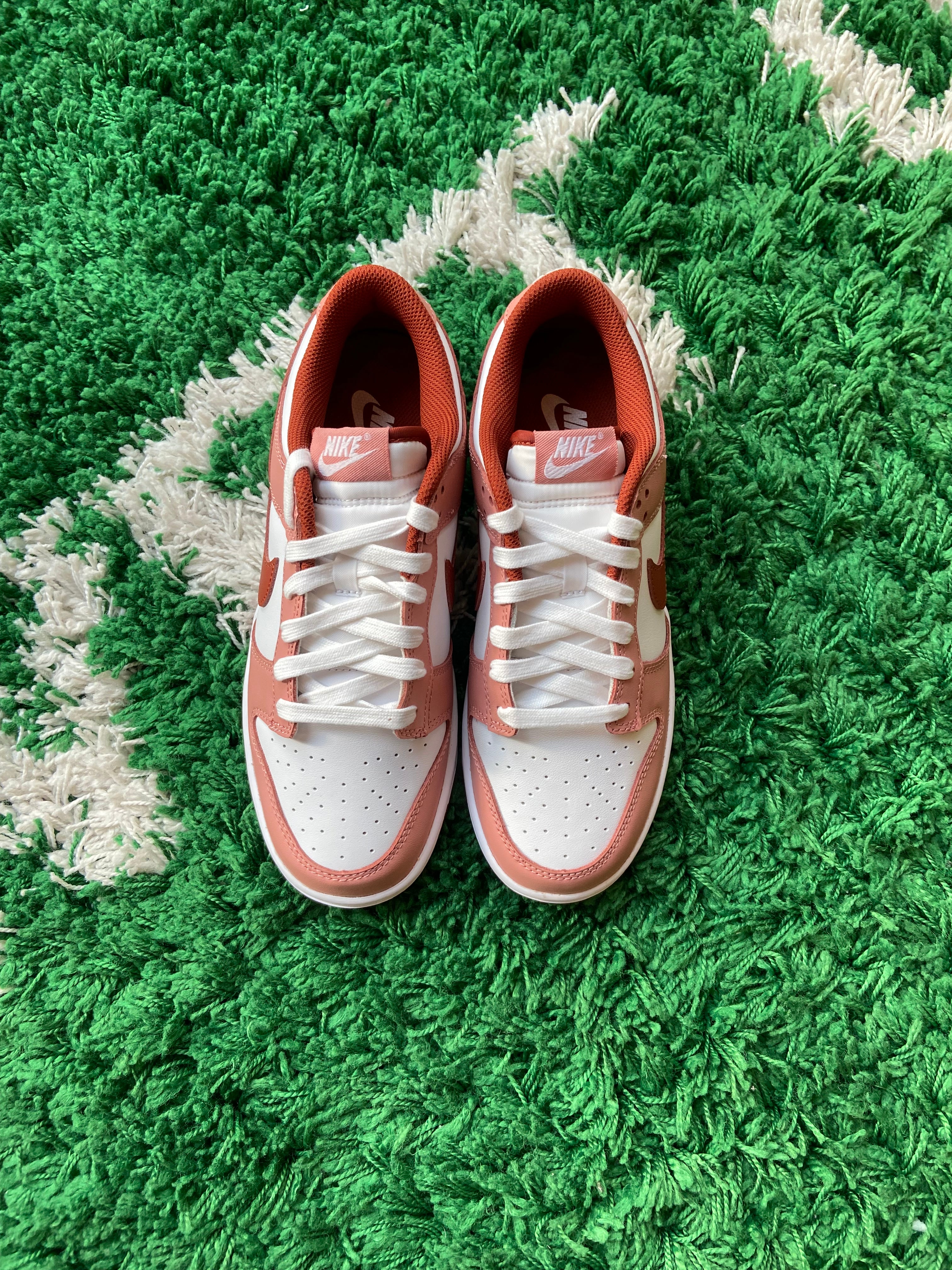 Nike Dunk Low “Red Stardust”