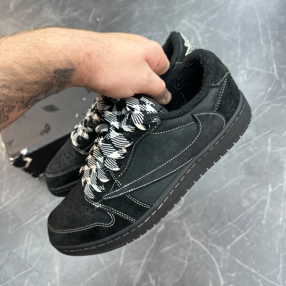 Jordan 1 Retro Low OG SP Travis Scott Black Phantom - Image 3