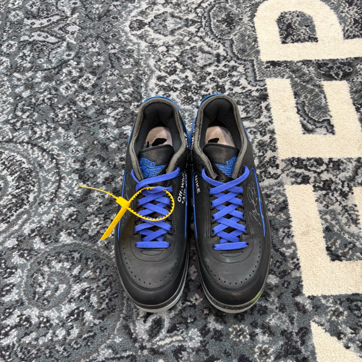 Jordan 2 Retro Low SP Off-White Black Blue (Size 10) (Lightly Worn)
