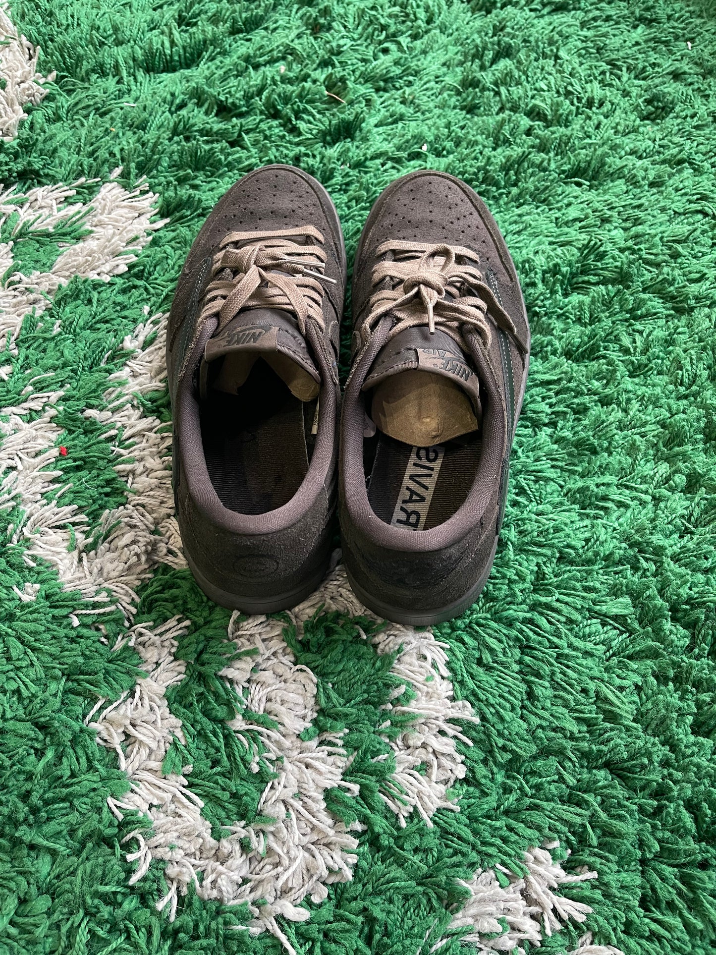 Travis Scott Jordan 1 Low “Velvet Brown”