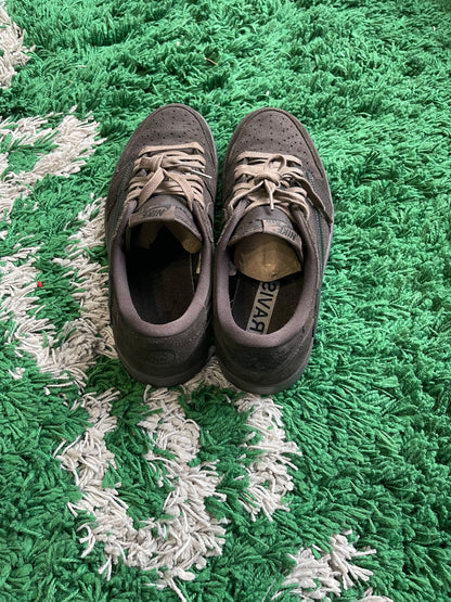 Travis Scott Jordan 1 Low “Velvet Brown”
