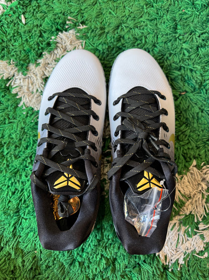 Kobe 9 Low Protro “Mambacita”