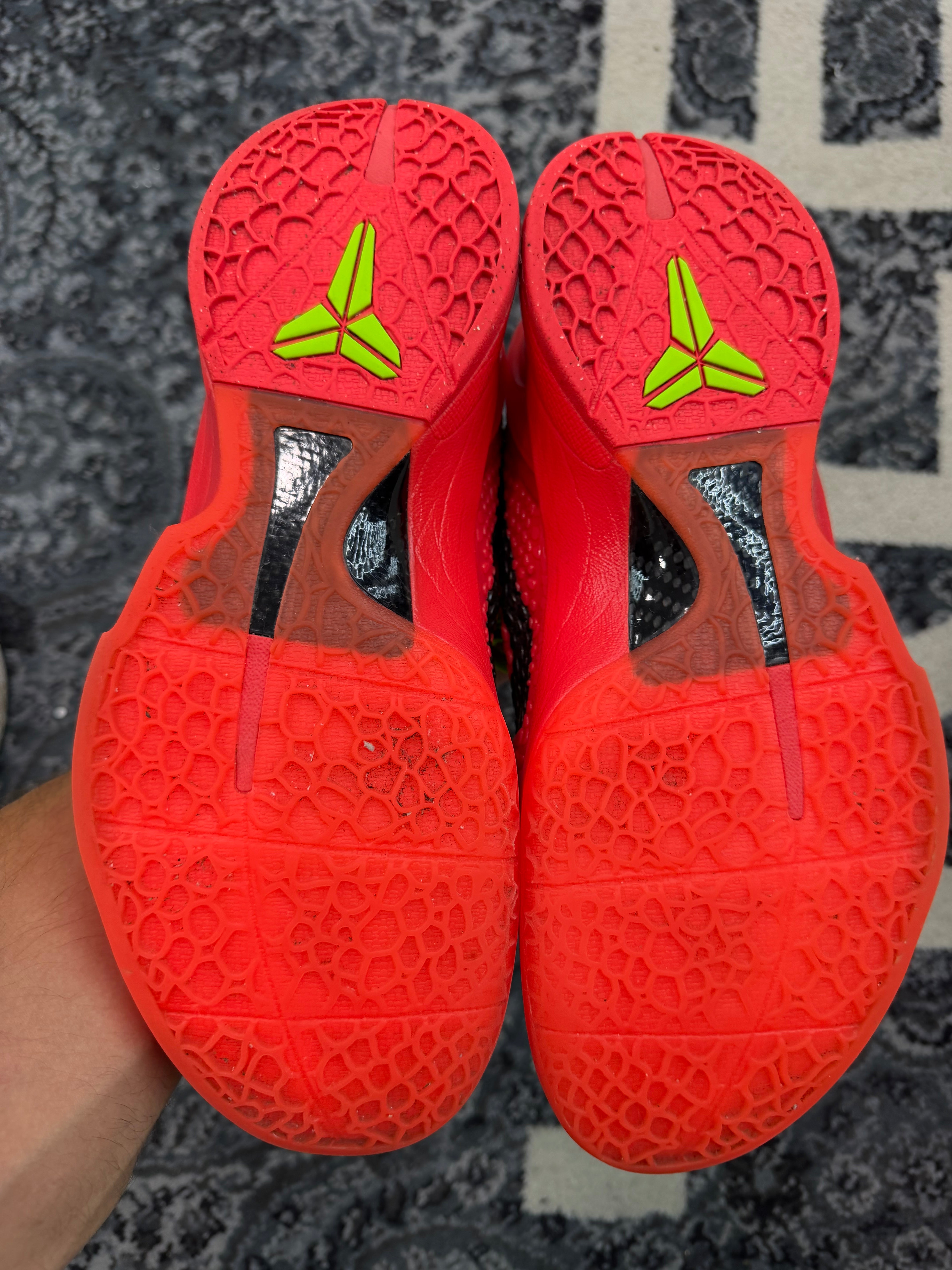 Nike Kobe 6 Protro “Reverse Grinch”