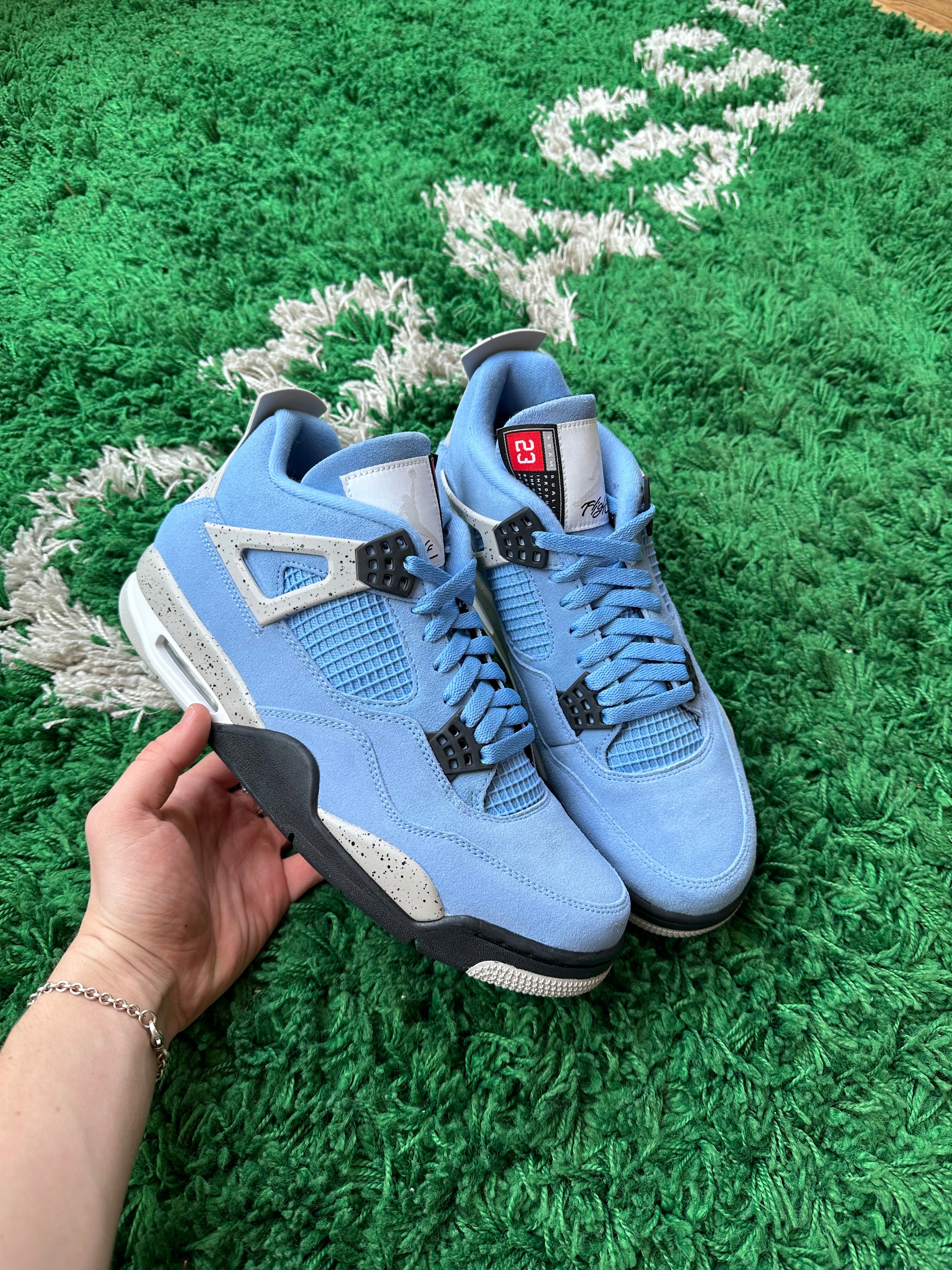 Jordan 4 “University Blue”