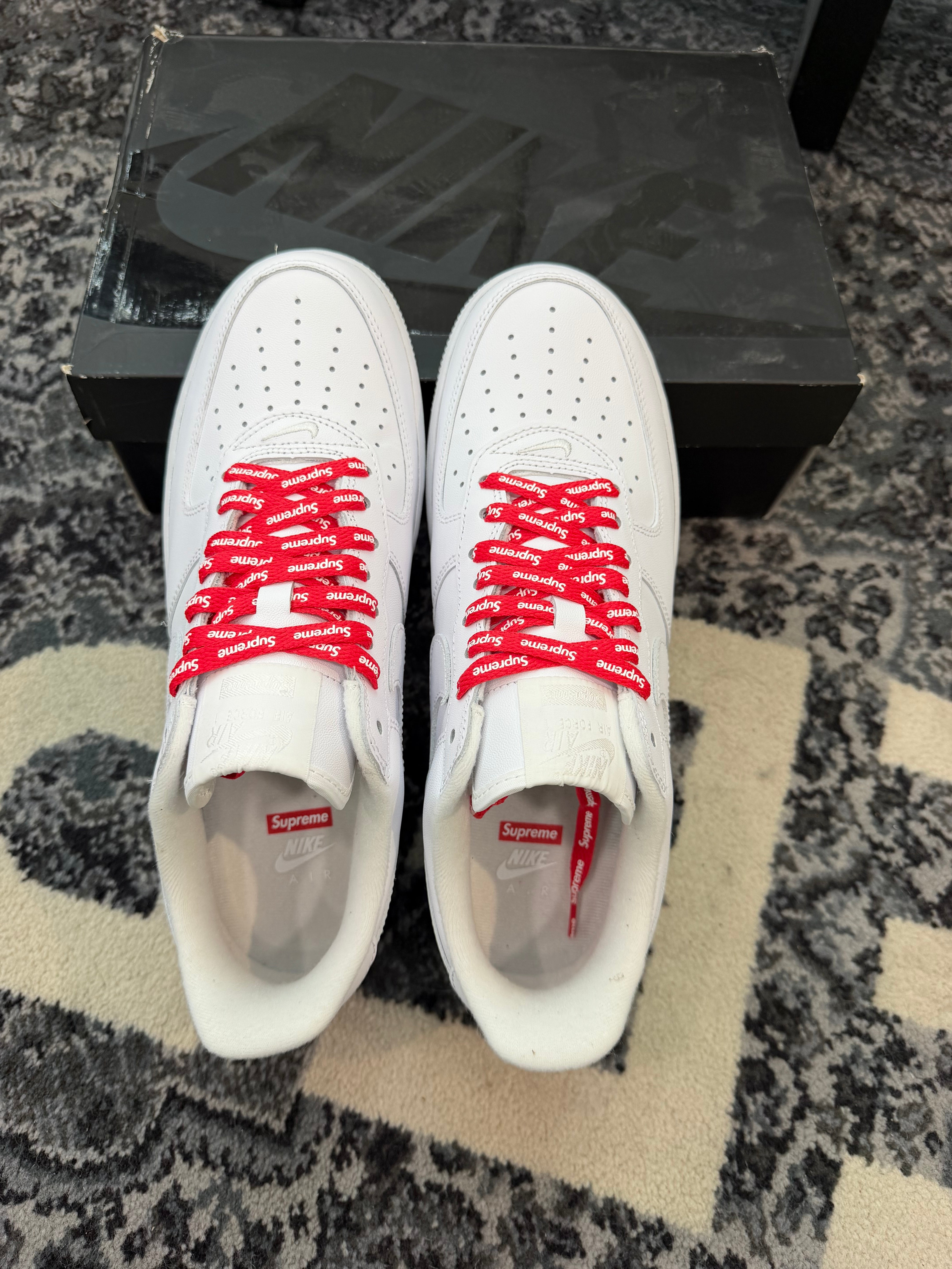Nike Air Force 1 Low x Supreme “White”