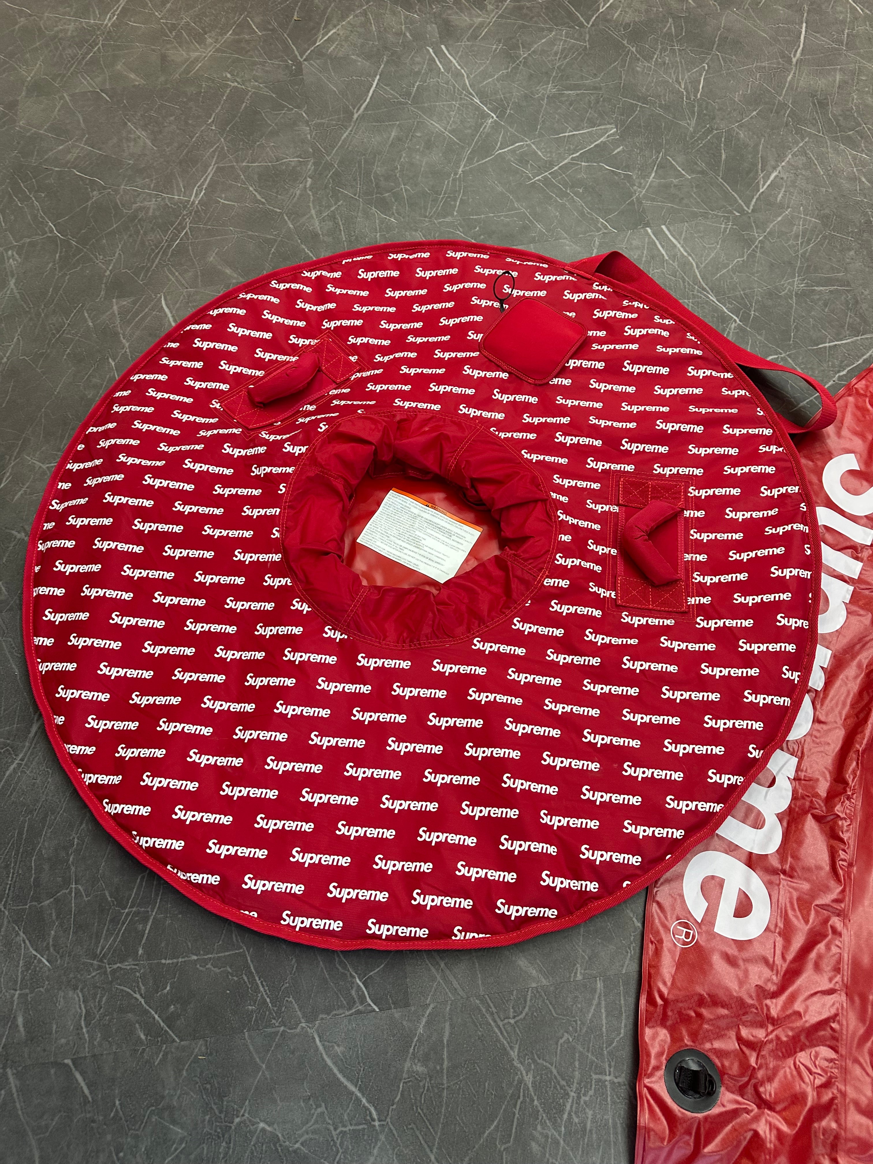 Supreme Snow Tube