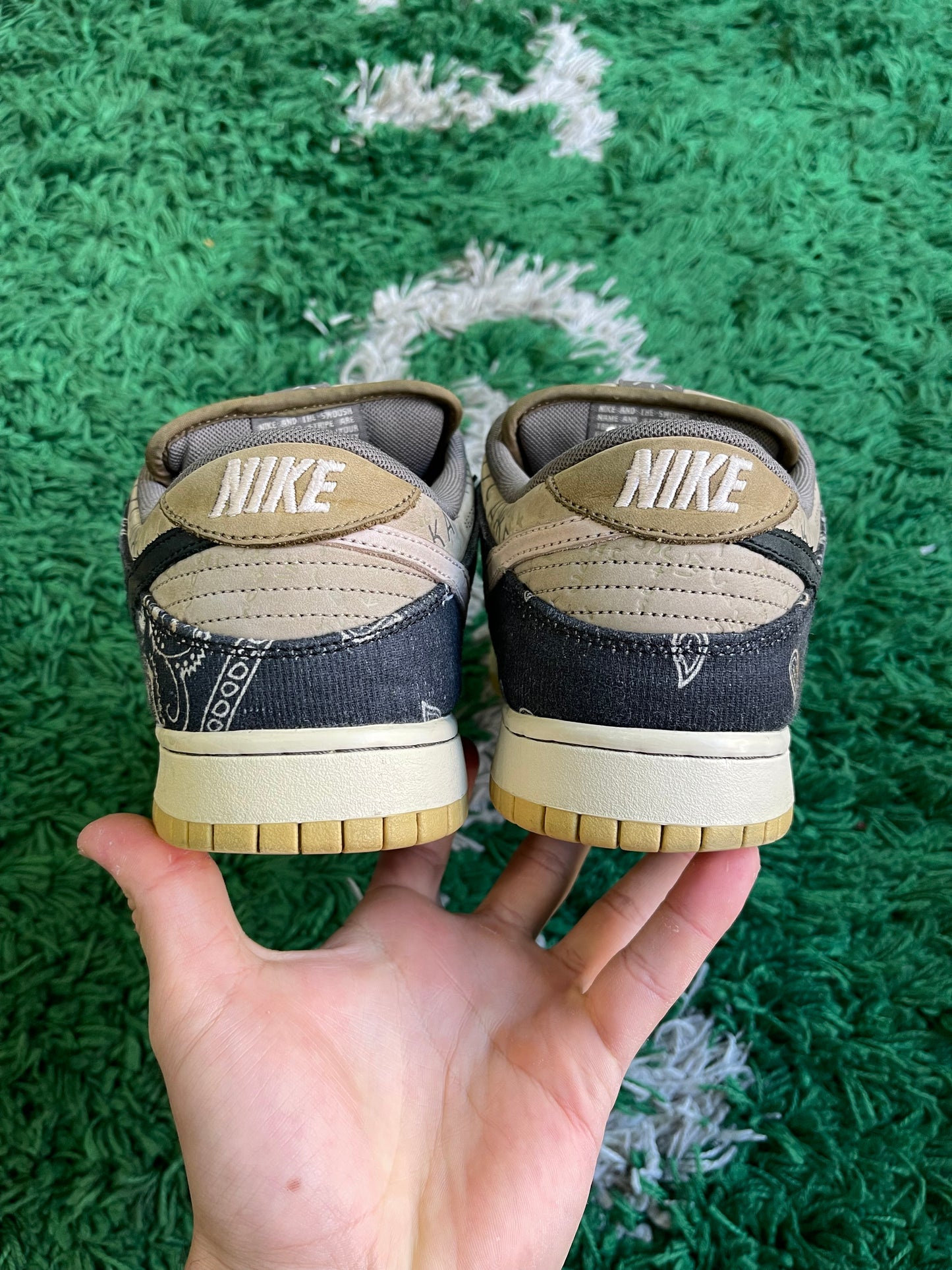 Nike Dunk Low SB x Travis Scott