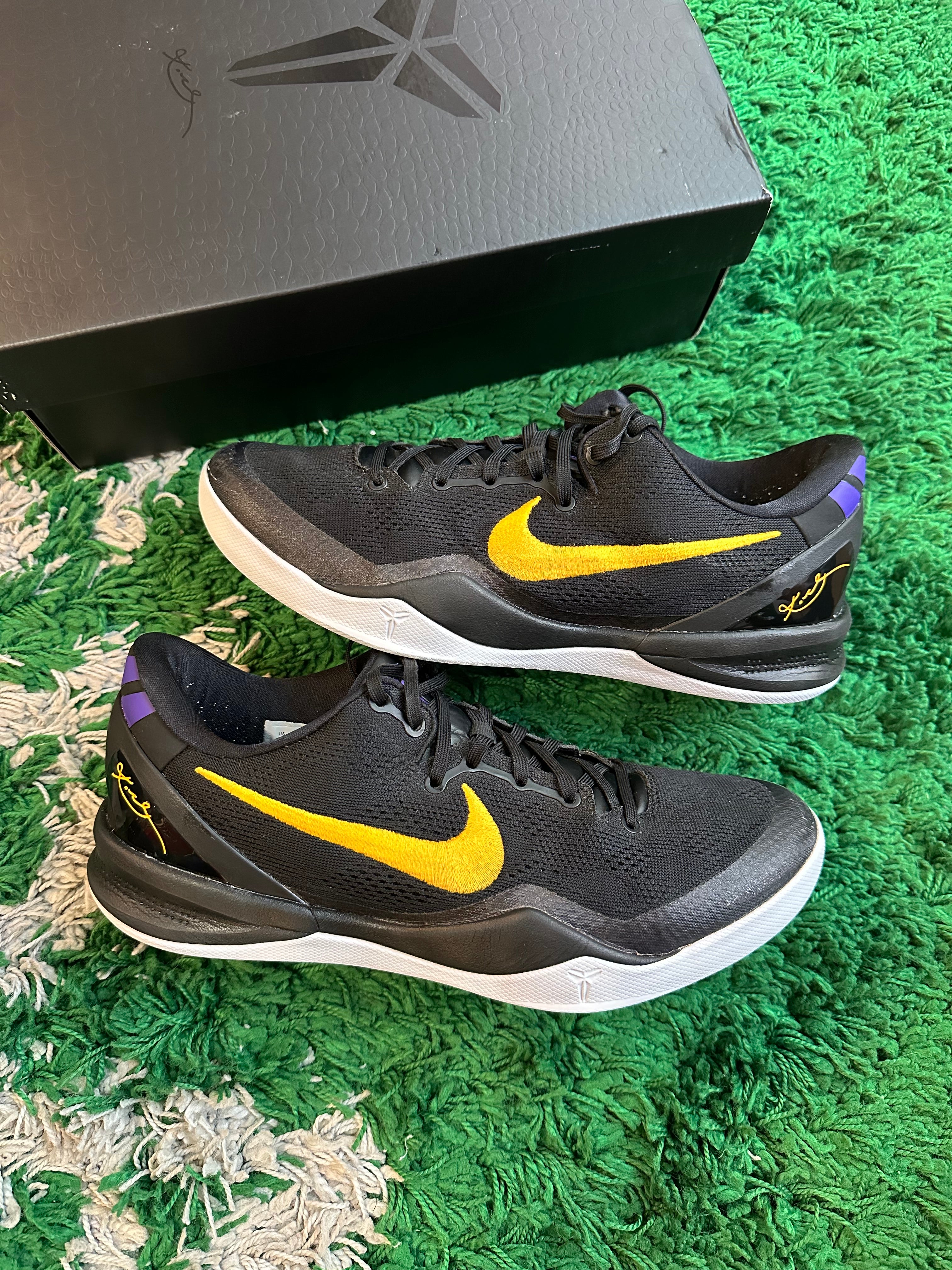 Kobe 8 Protro “Lakers Away”