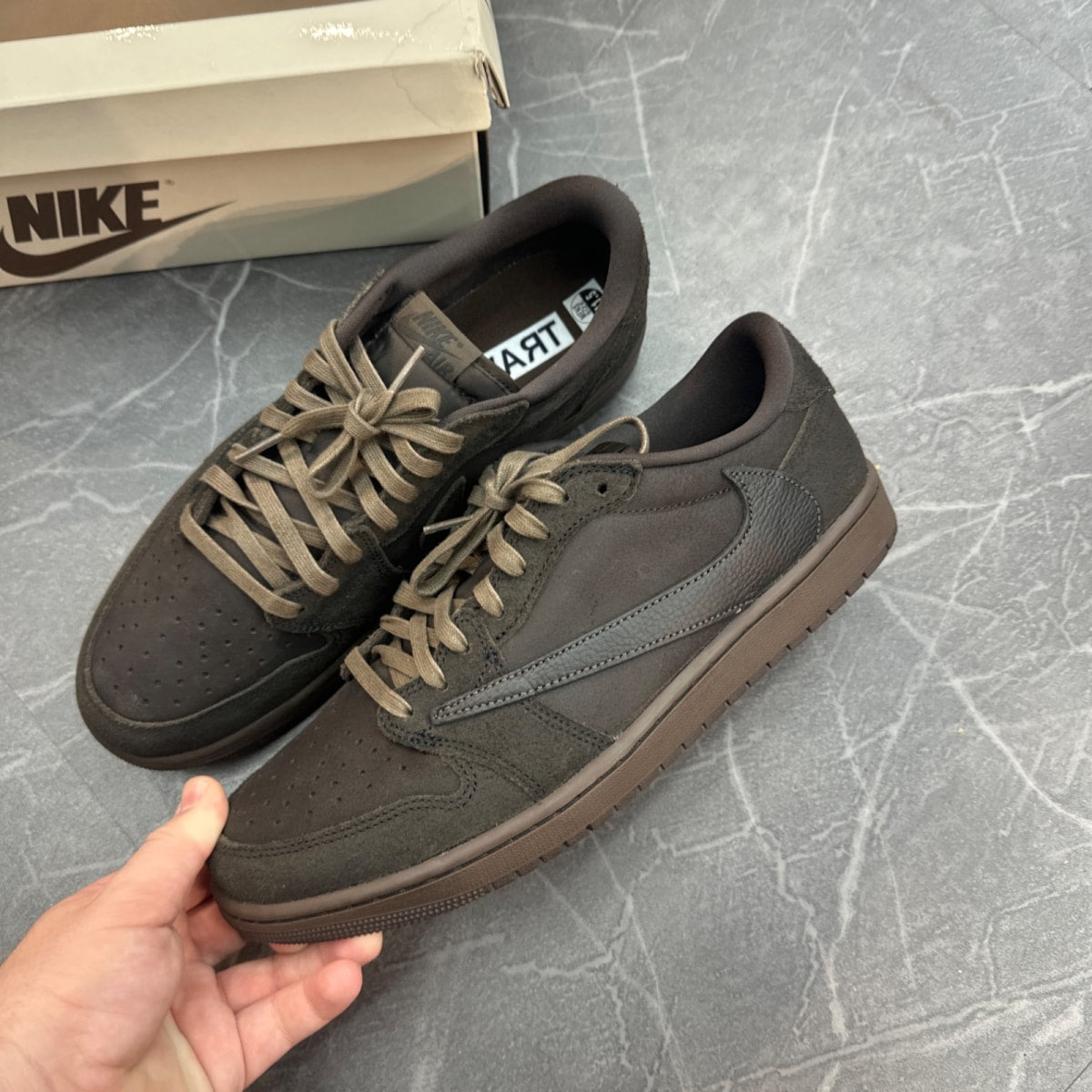 Jordan 1 Retro Low OG SP Travis Scott Velvet Brown - Image 3