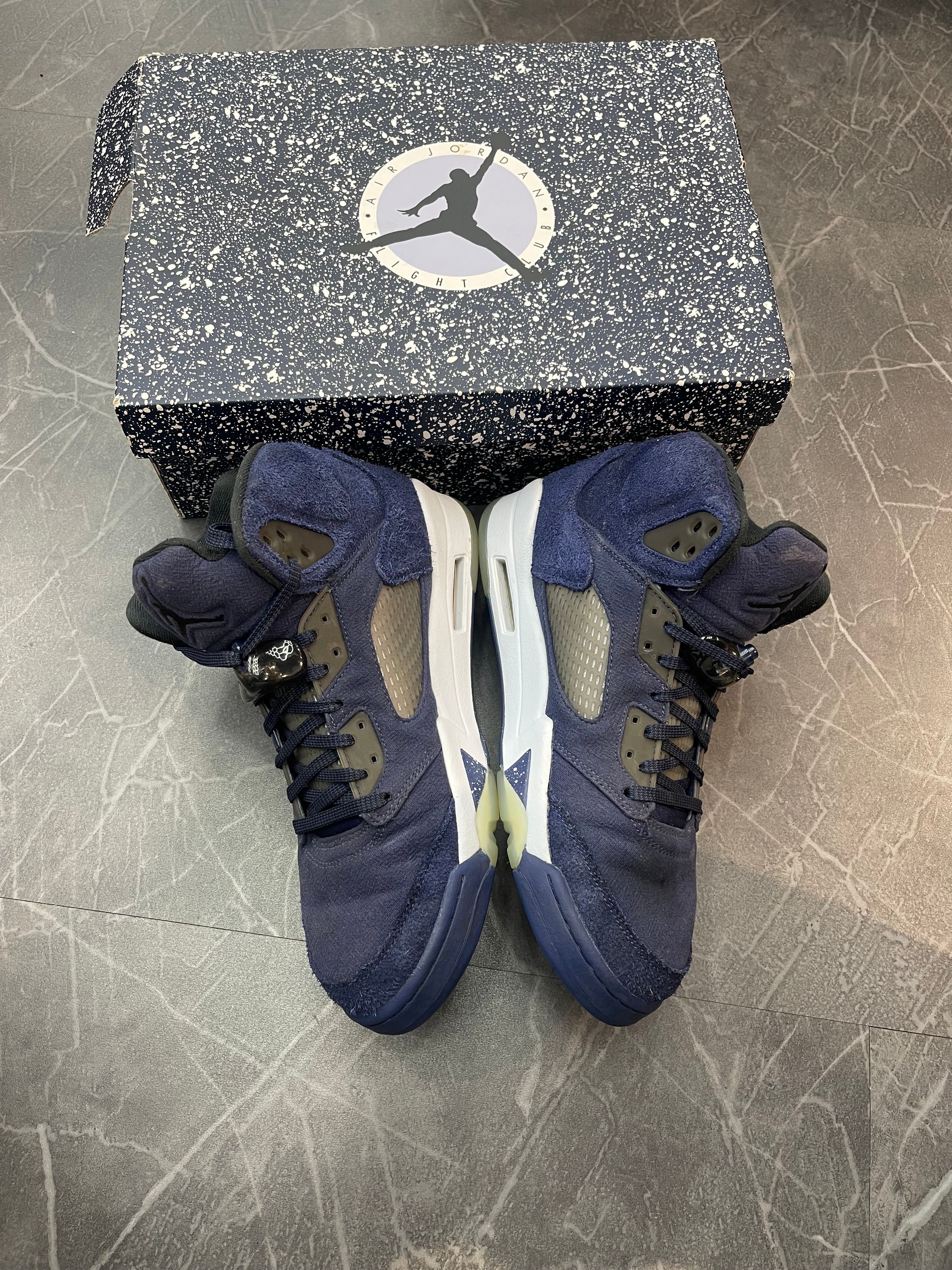 Jordan 5 “Midnight Navy”