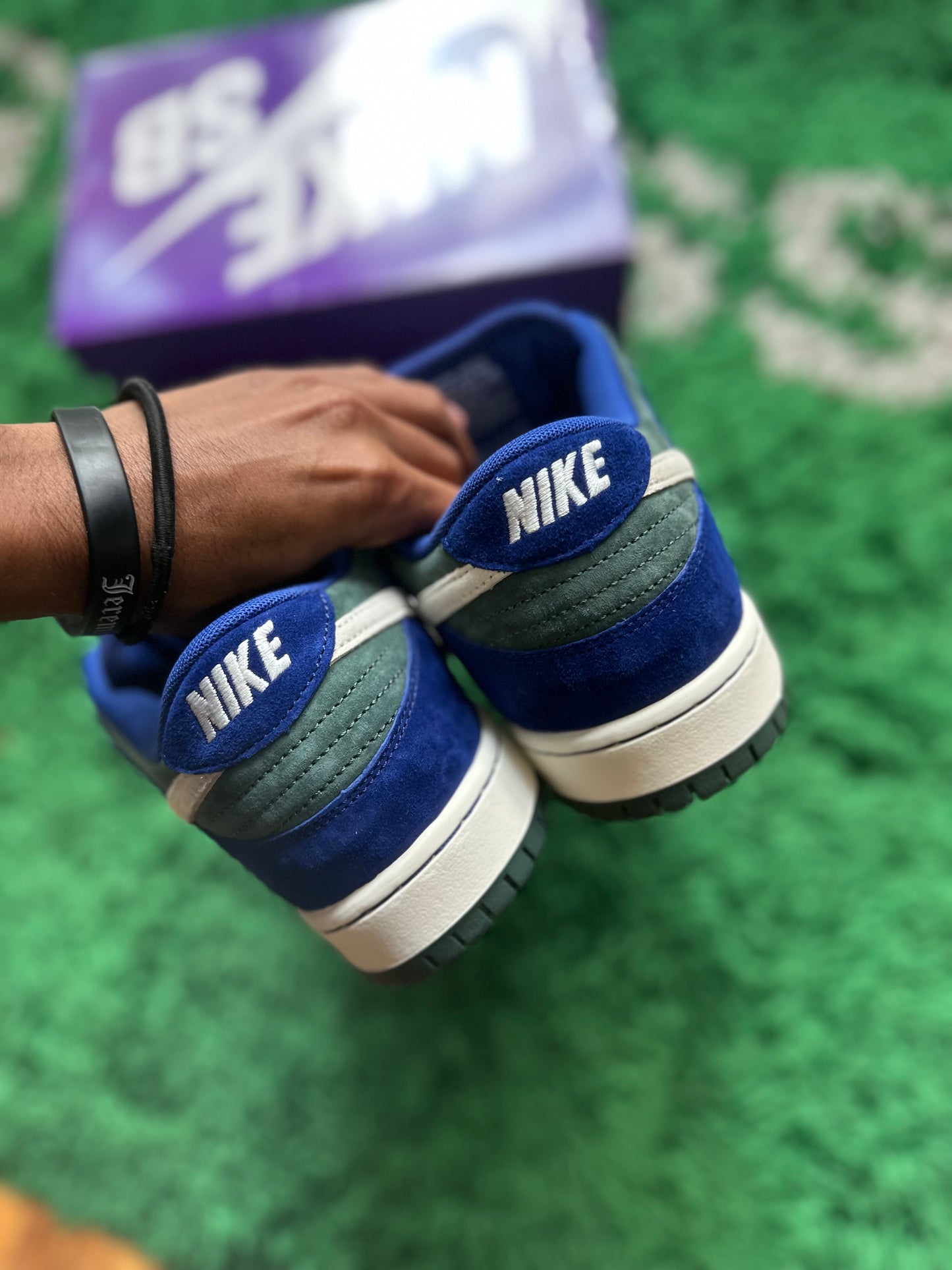 Nike SB Dunk Low “Royal Blue”