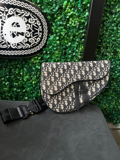 Dior Saddle Bag Oblique Jacquard