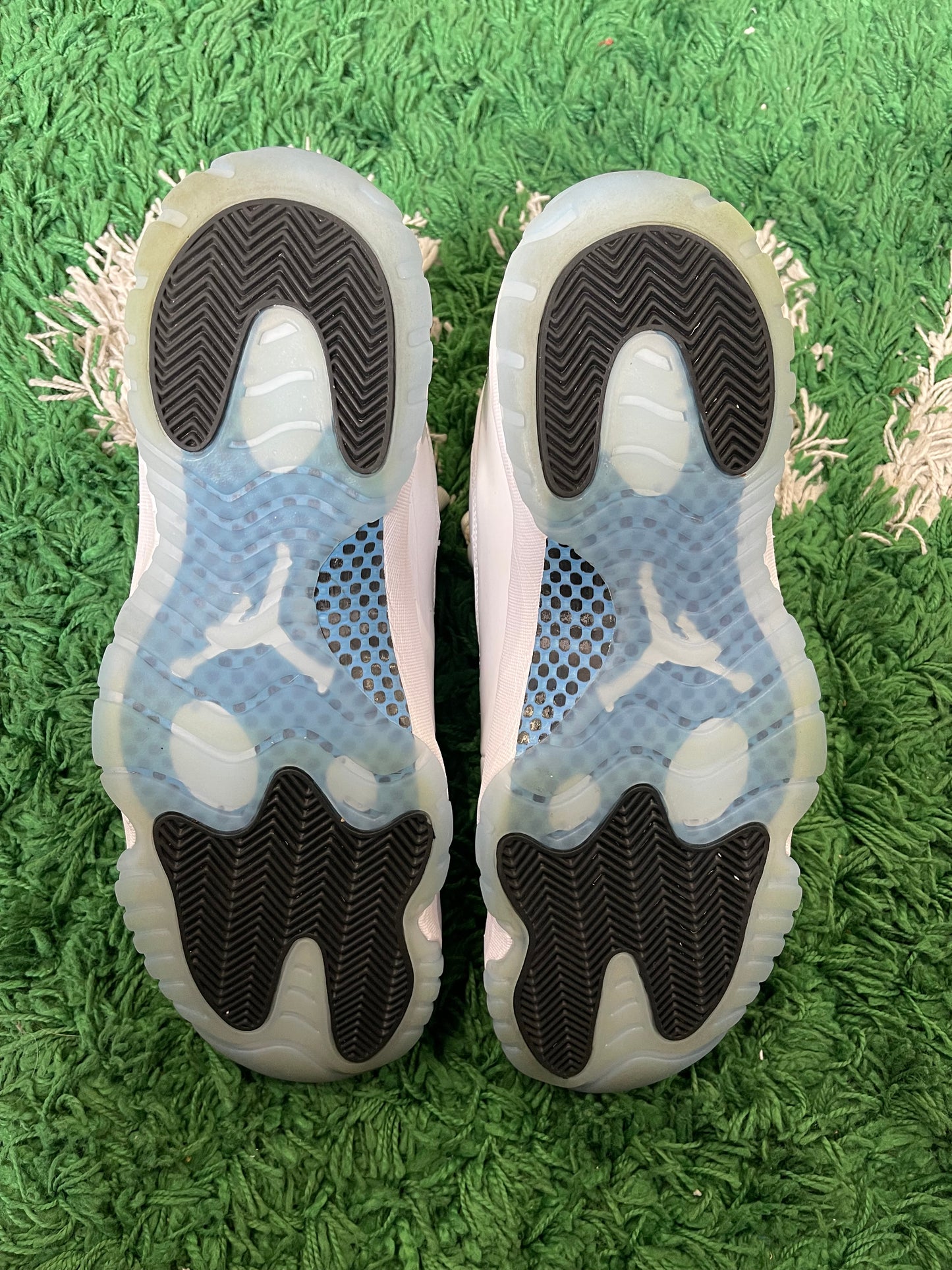 Jordan 11 “Legend Blue”