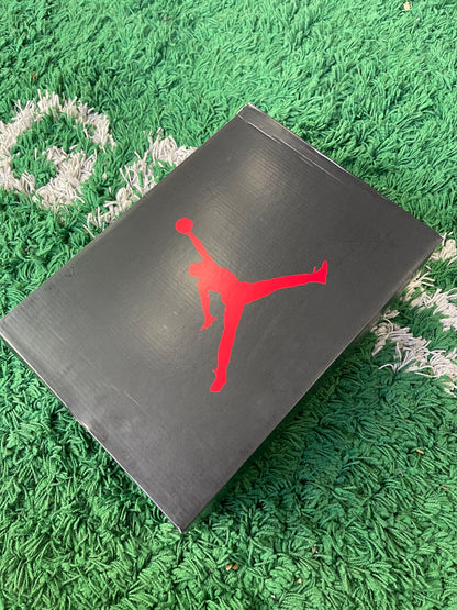 Jordan 5 “Grape”