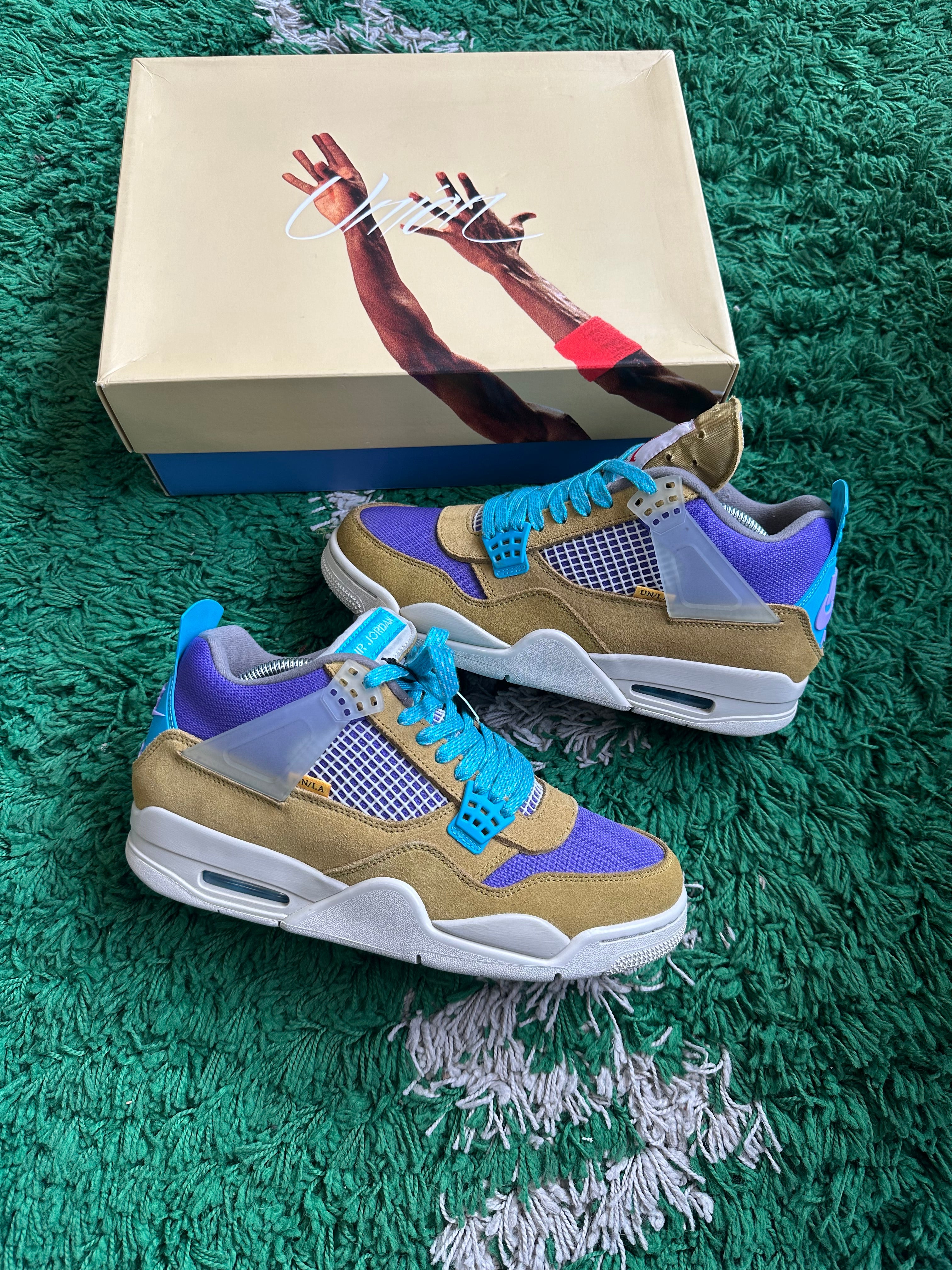 Jordan 4 Union “Desert Moss”