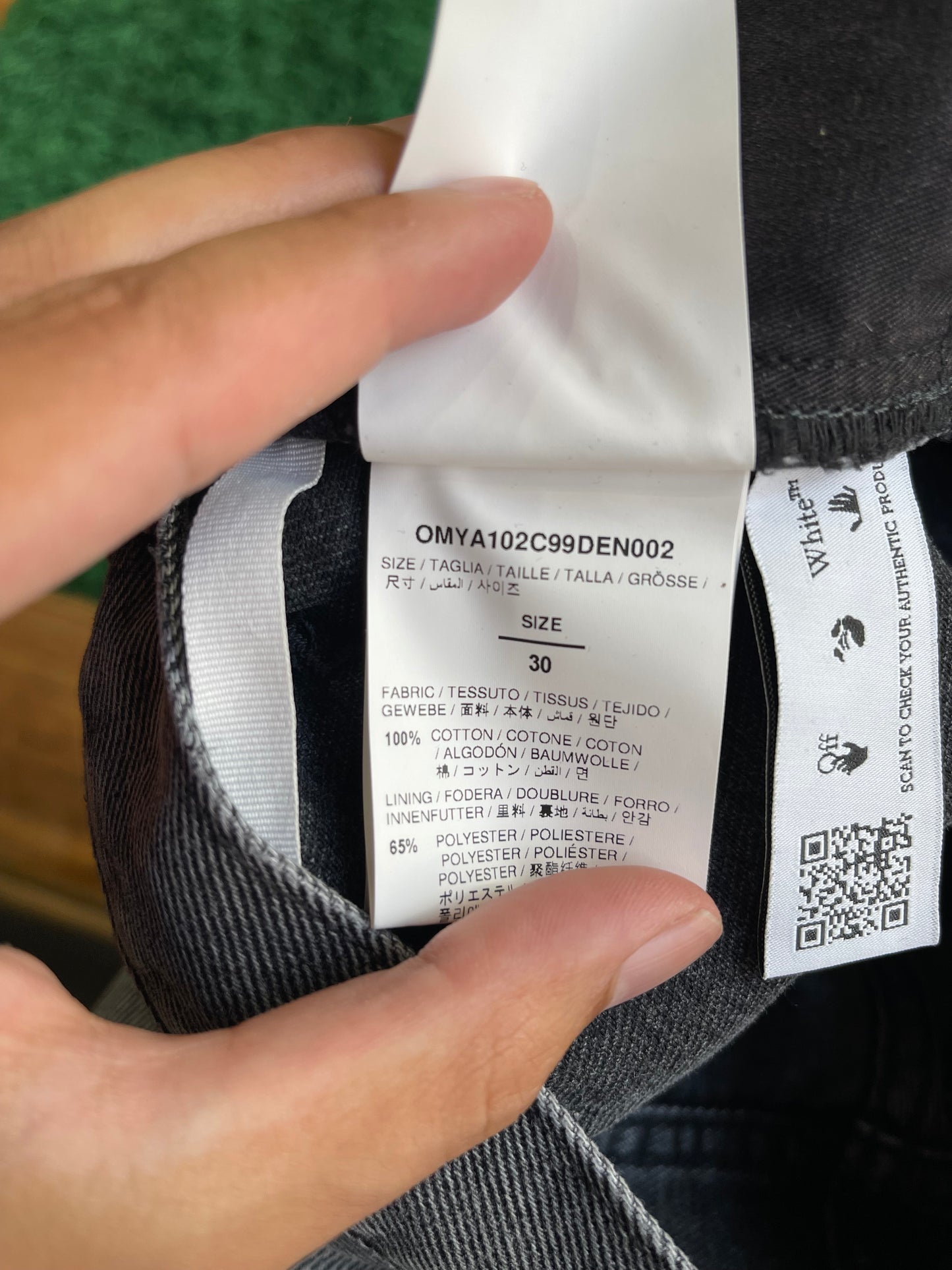 Off-White Denim Jeans “Black” (30)