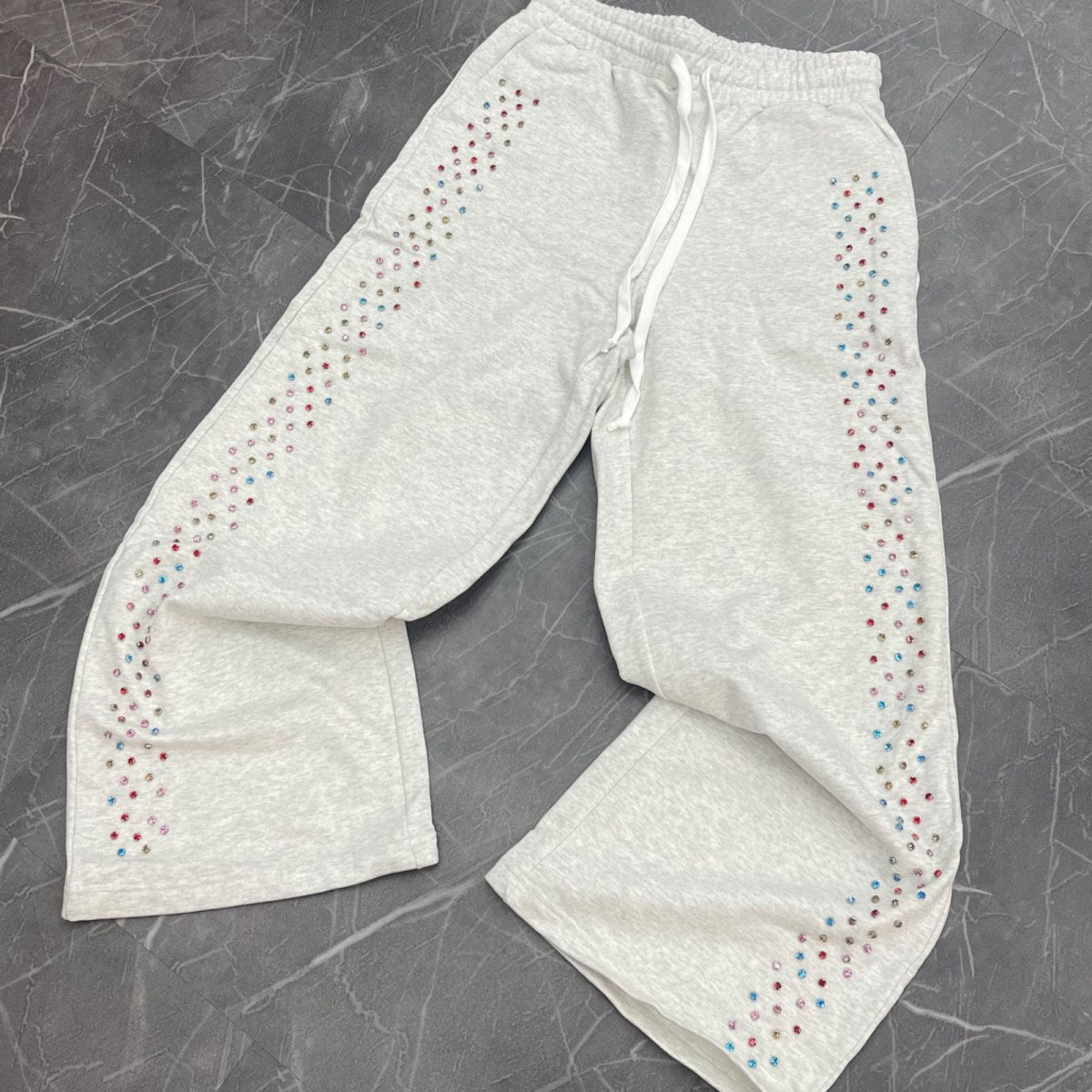 Cactus Valley Grey Crystal Sweatpants - Image 2