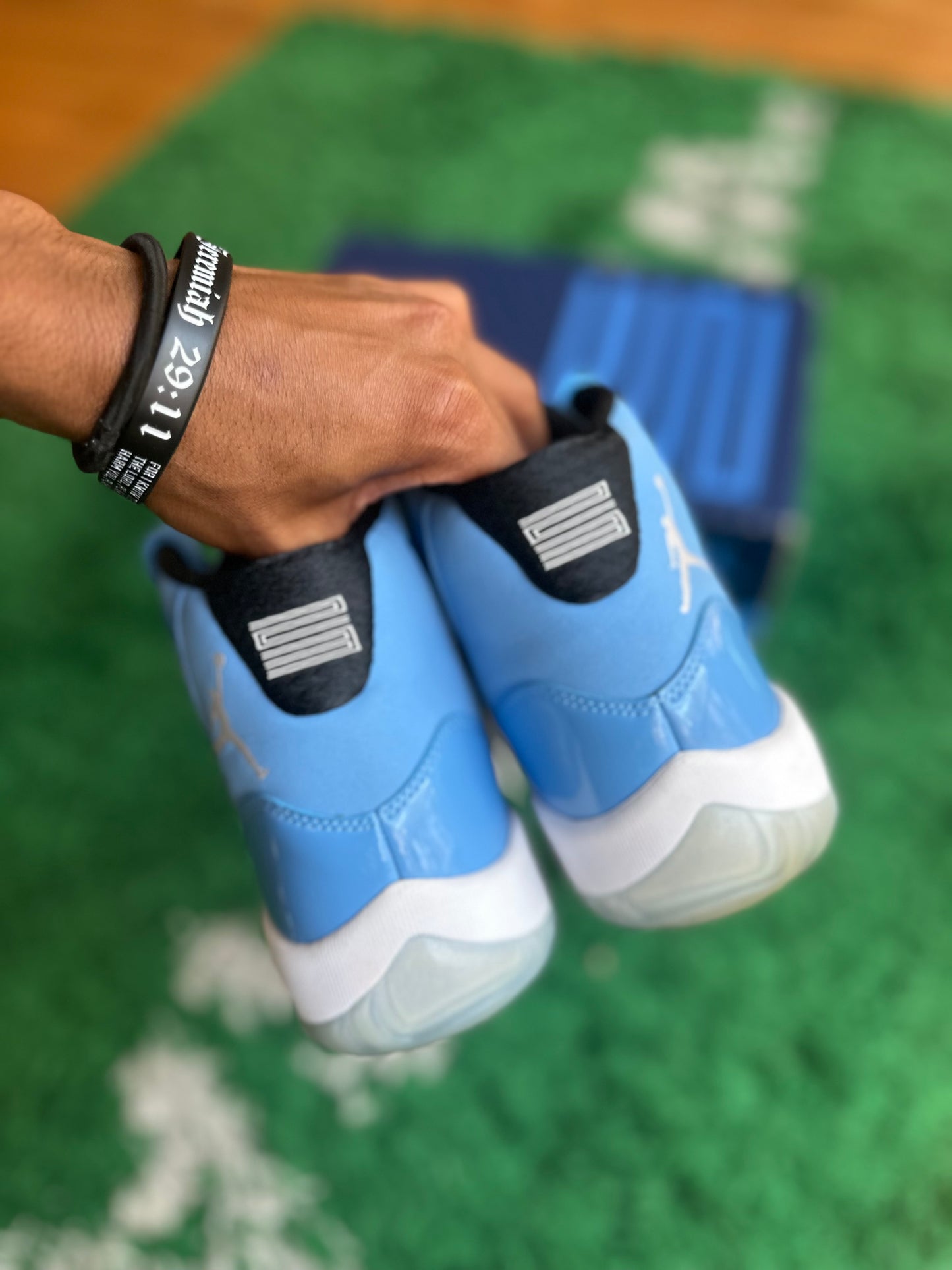 Jordan 11 “Pantone”