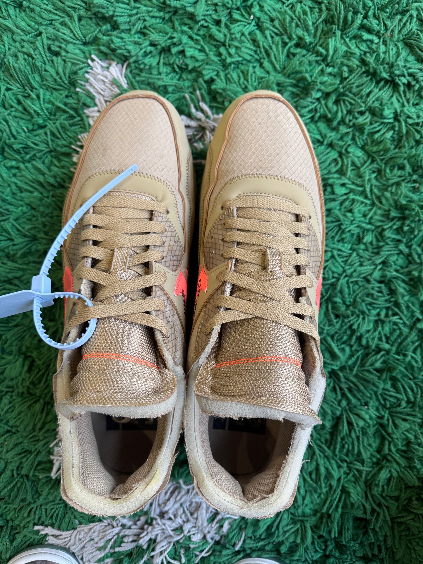 Nike Air Max 90 x Off White “Desert Ore”