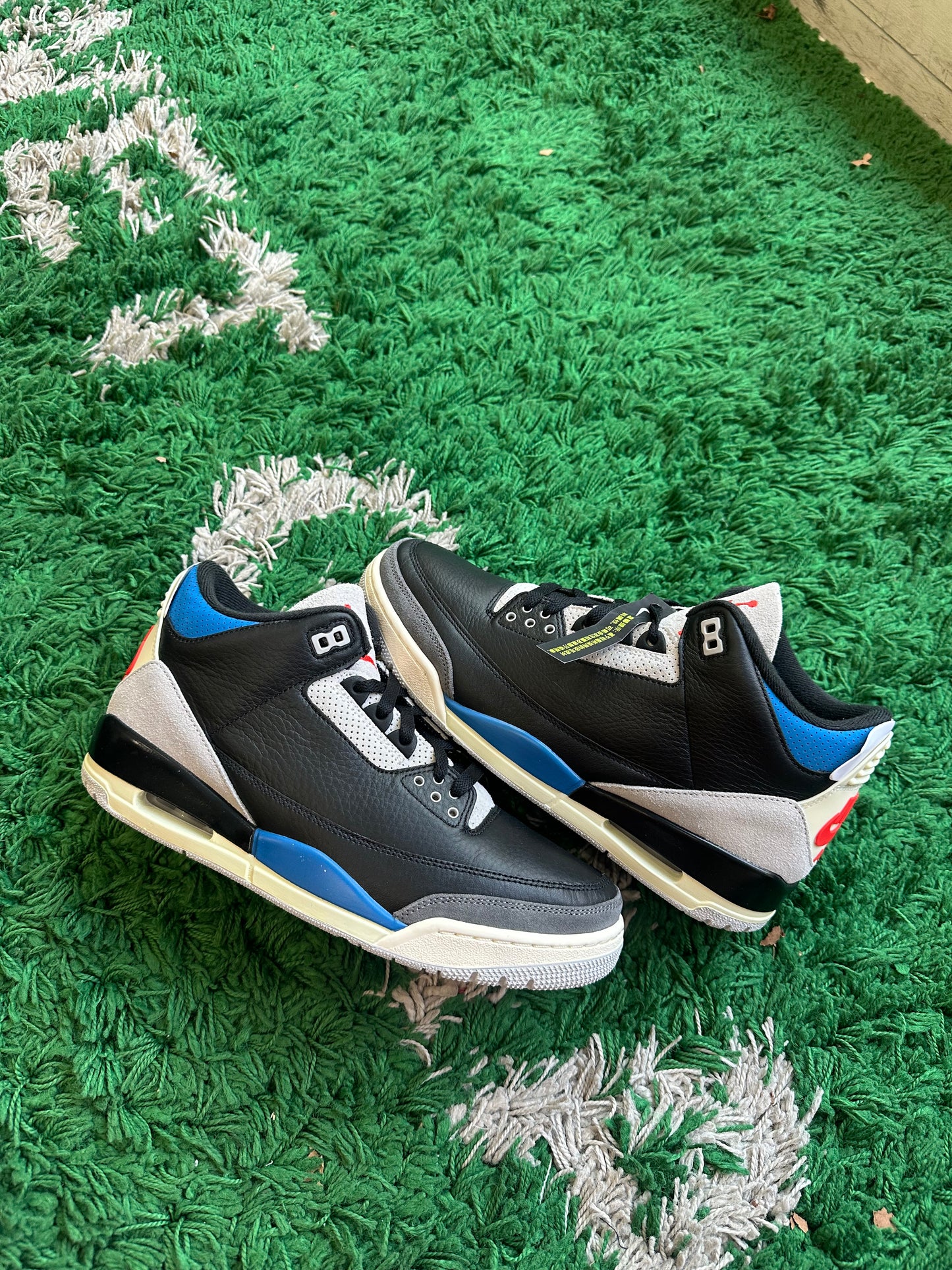 Jordan 3 “Rare Air”