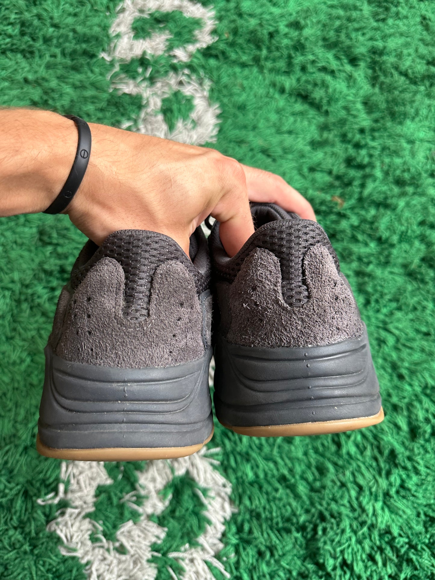 Yeezy 700 “Utility Black”