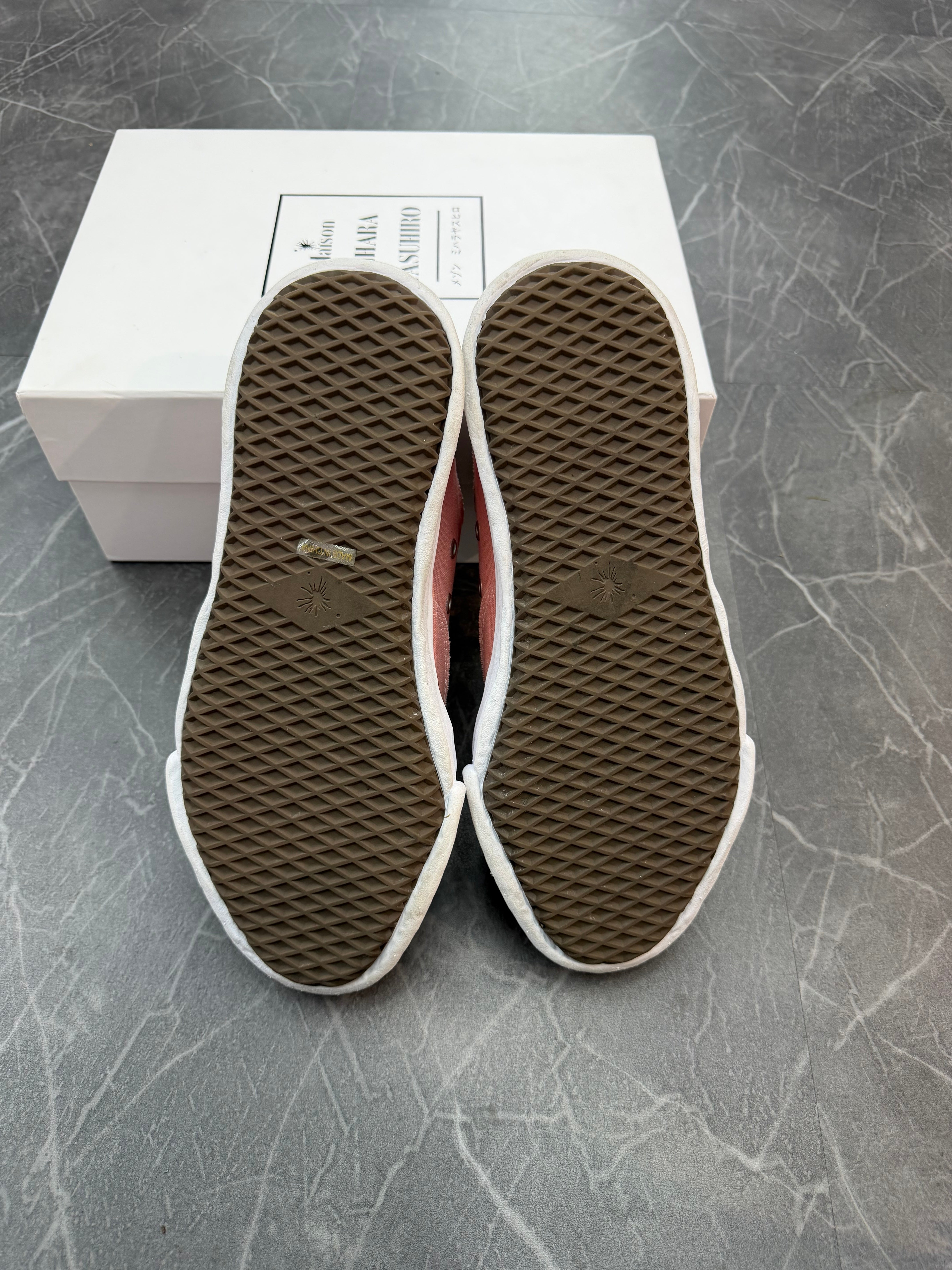 Maison Mihara Canvas Low “Pink”