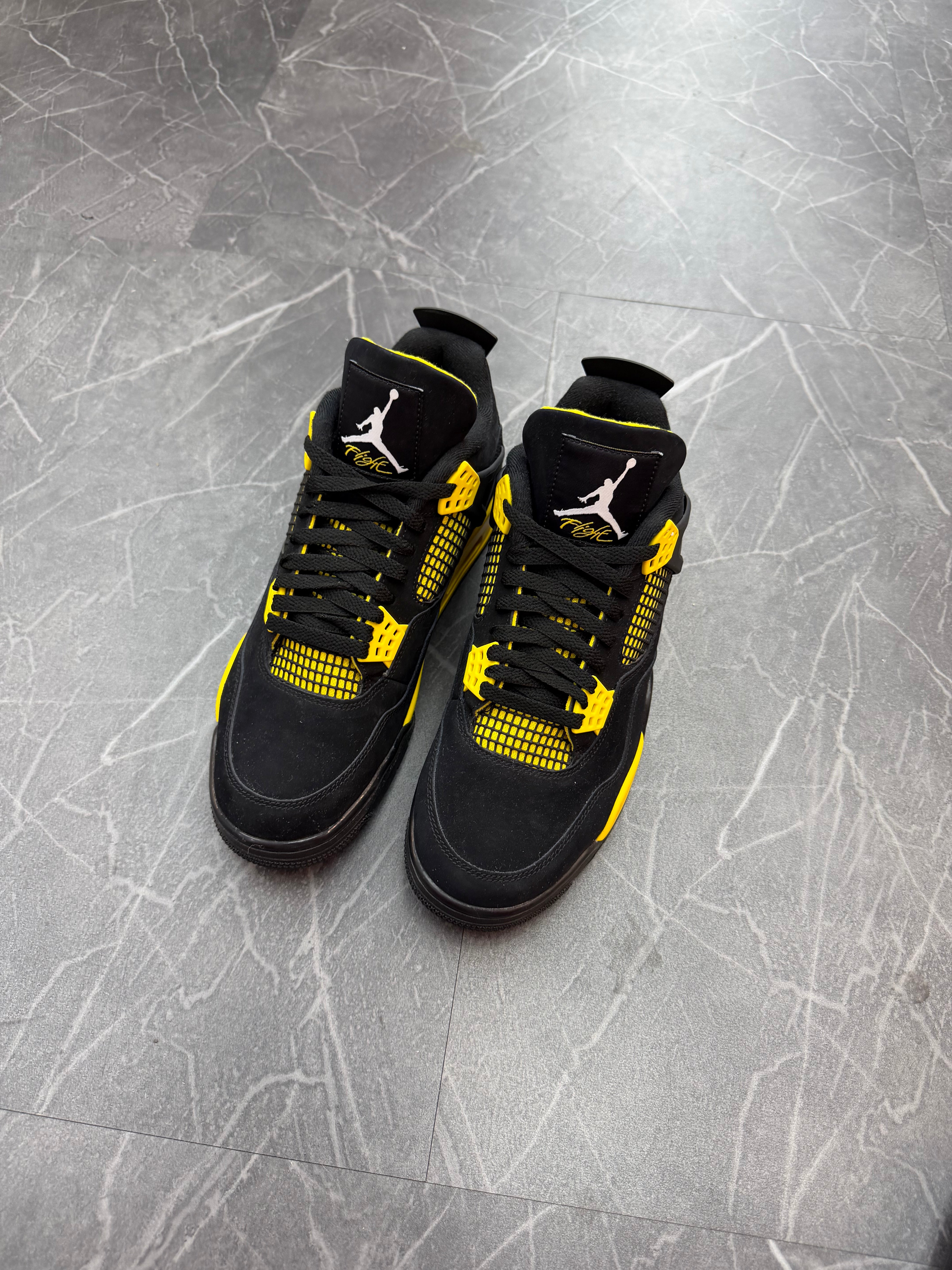 Jordan 4 “Thunder”