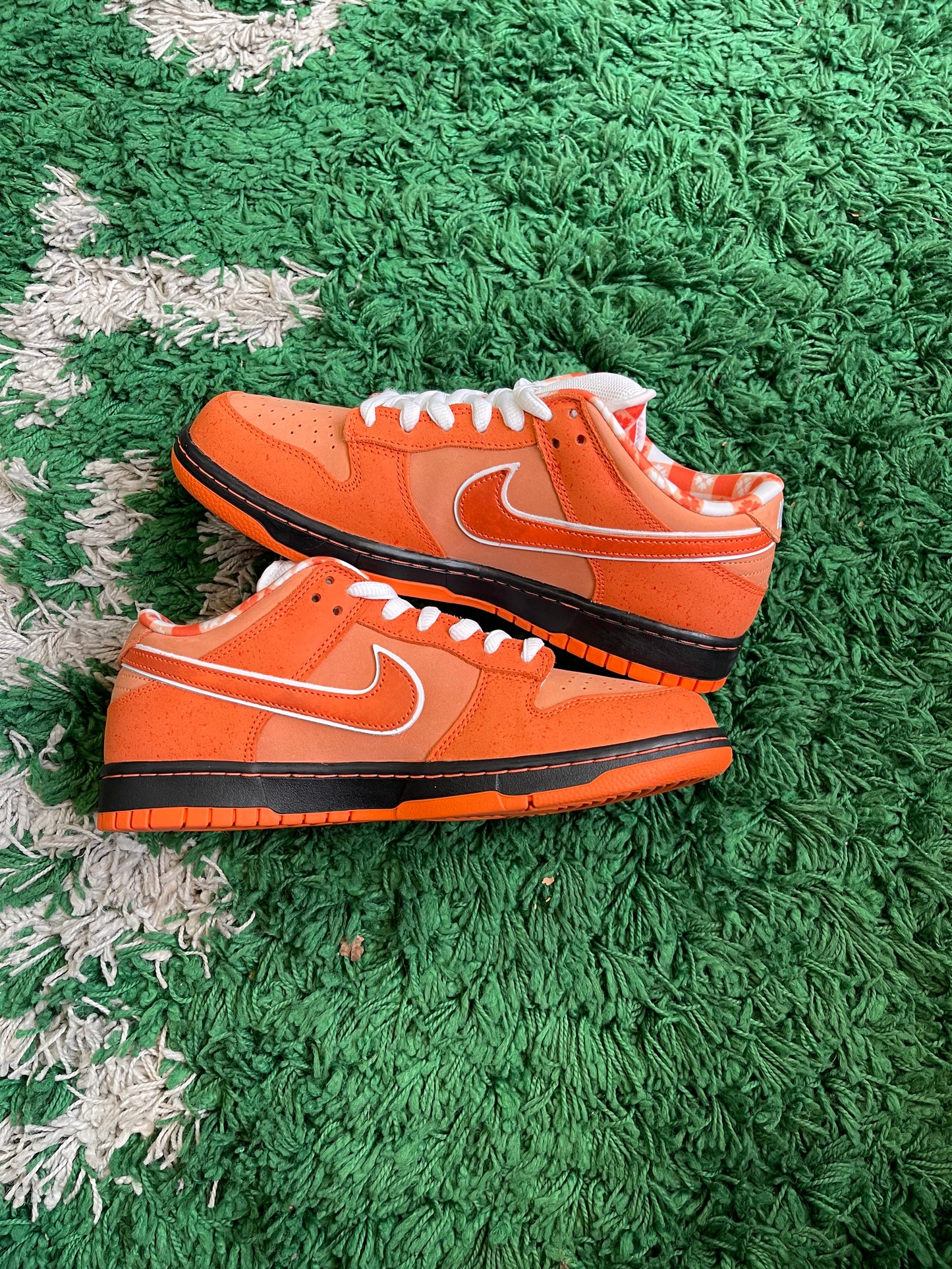 Nike SB Dunk Low “Orange Lobster”