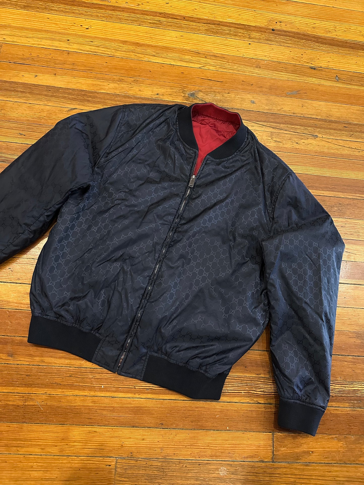 Gucci REVERSIBLE GG NYLON BOMBER
JACKET