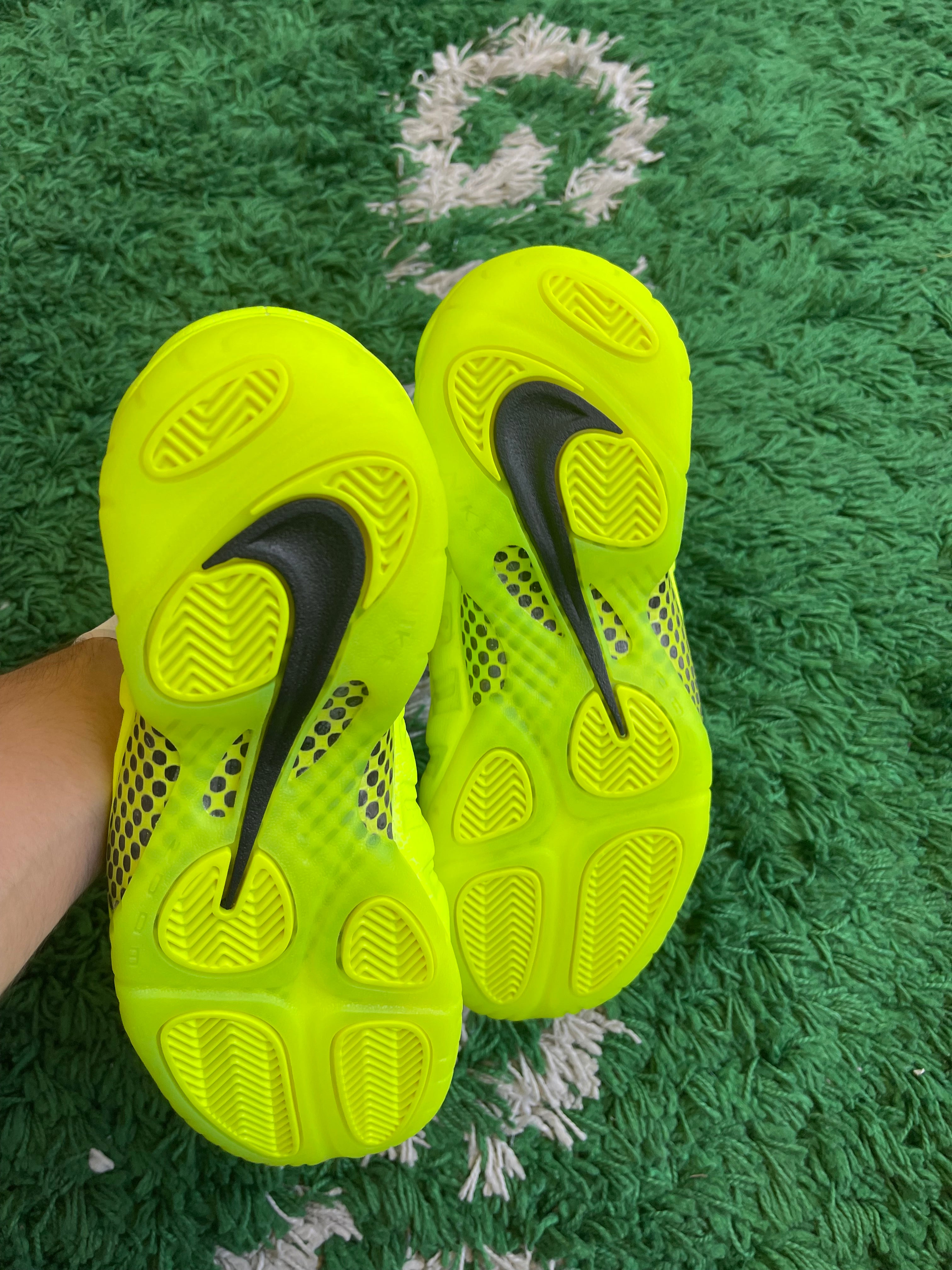 Nike Foamposite One “Volt”