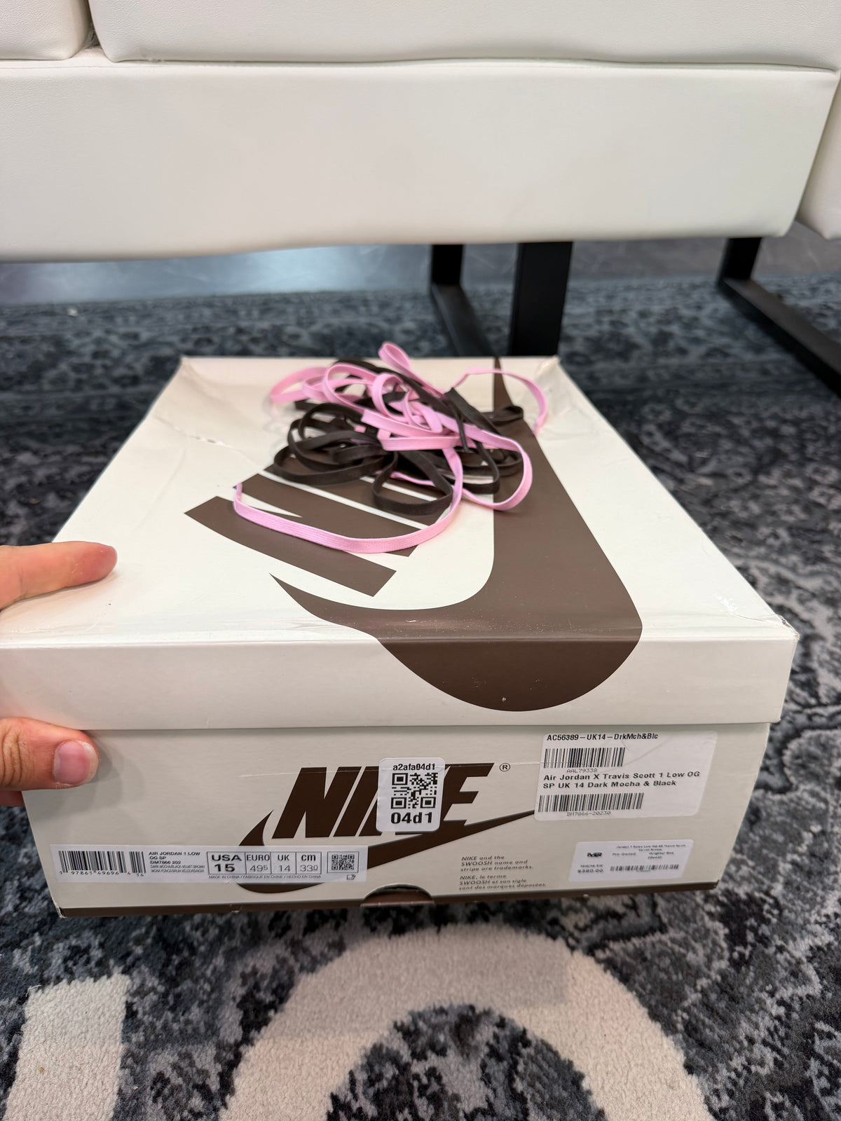 Jordan 1 Low x Travis Scott “Velvet Brown”
