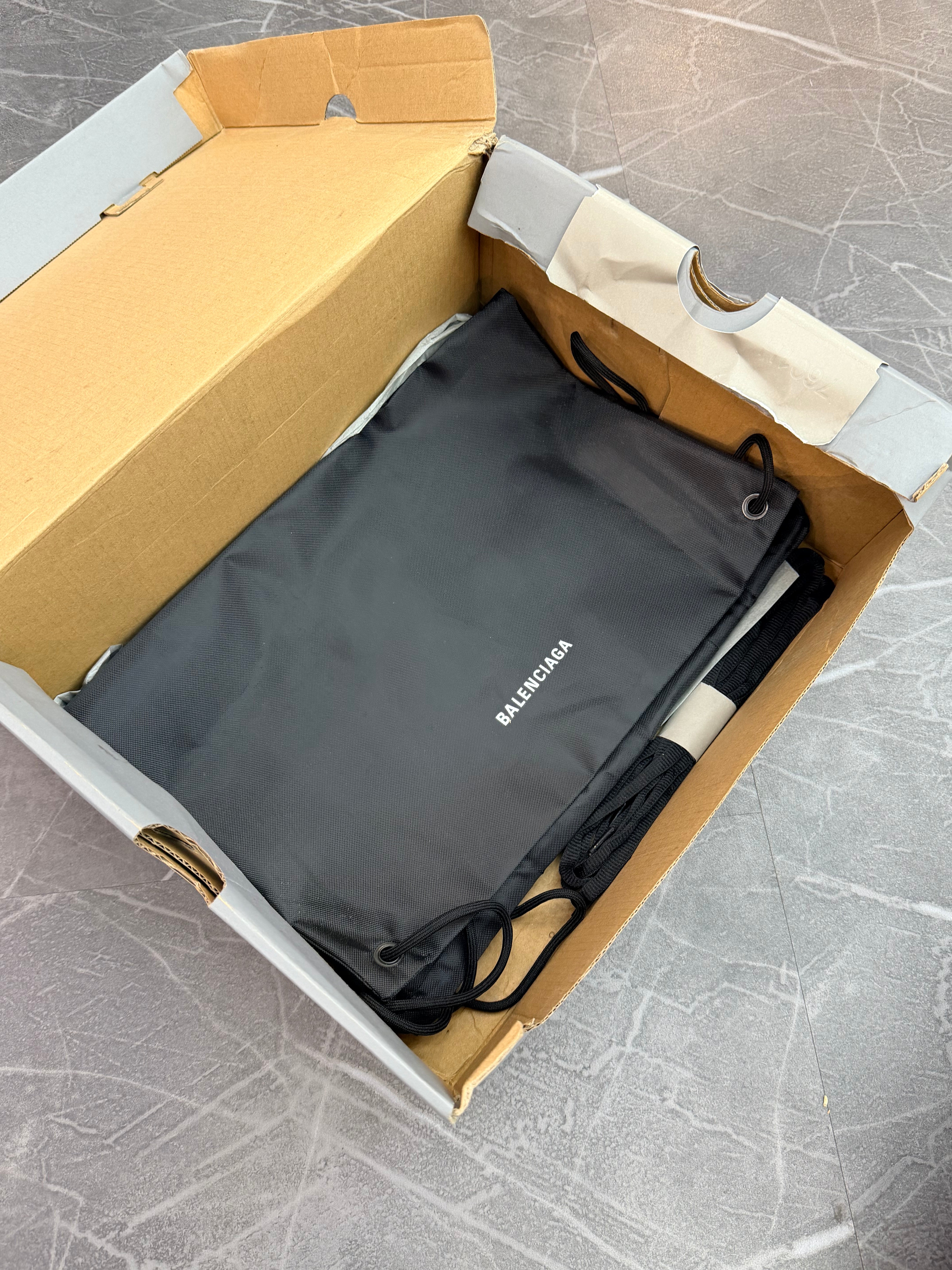 Balenciaga Runner Black