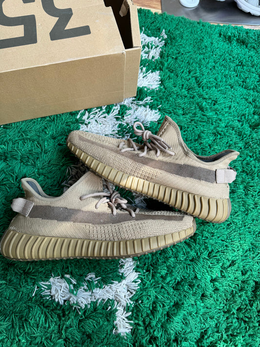 Yeezy 350 “Earth”