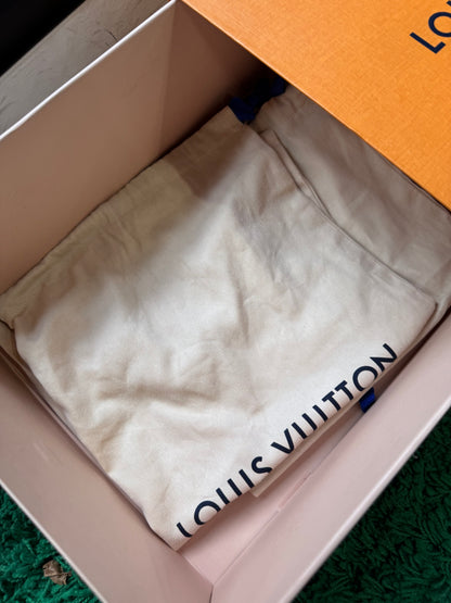 Louis Vuitton Trainer “White Denim”