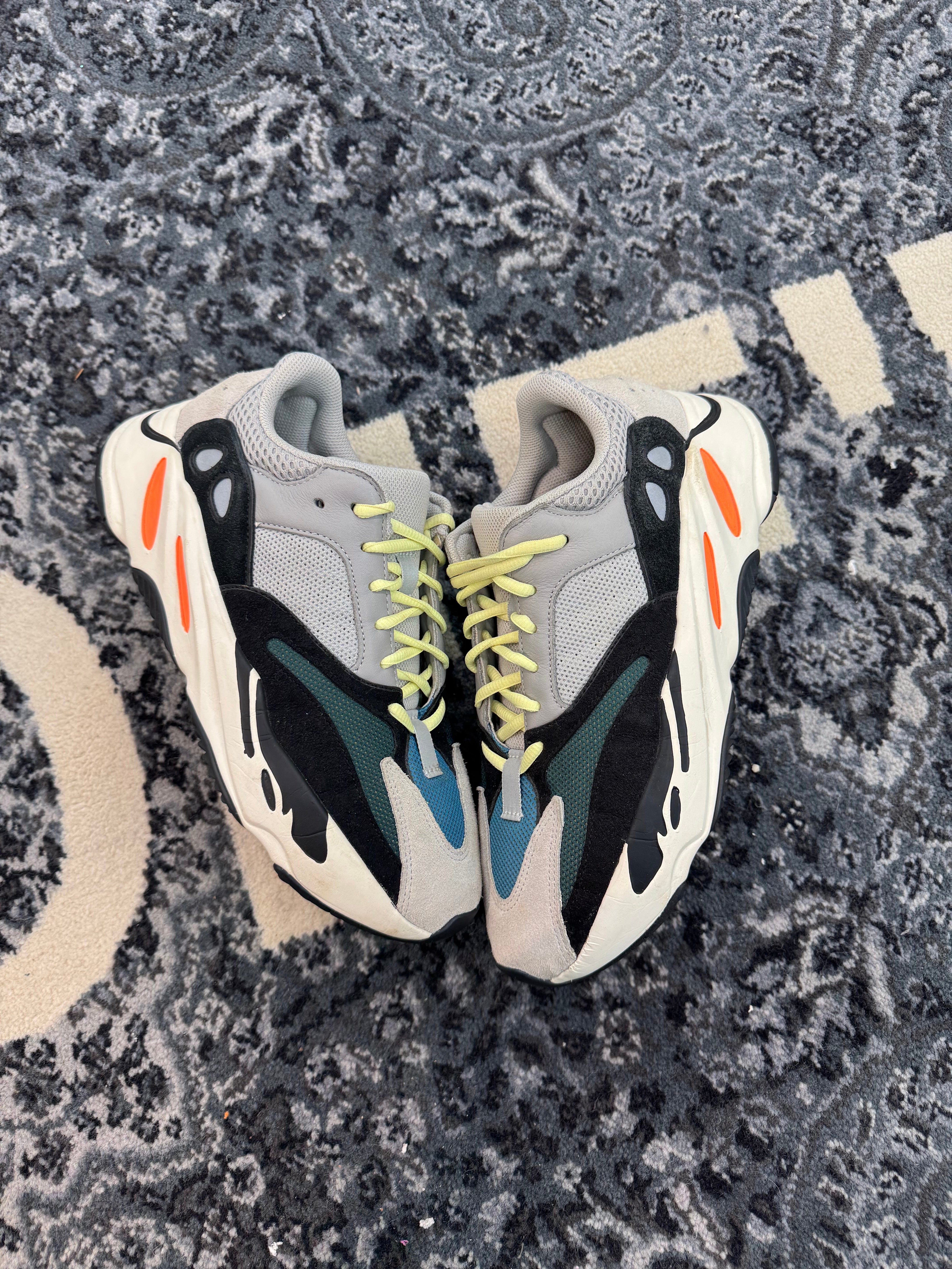 Yeezy 700 “Waverunner”