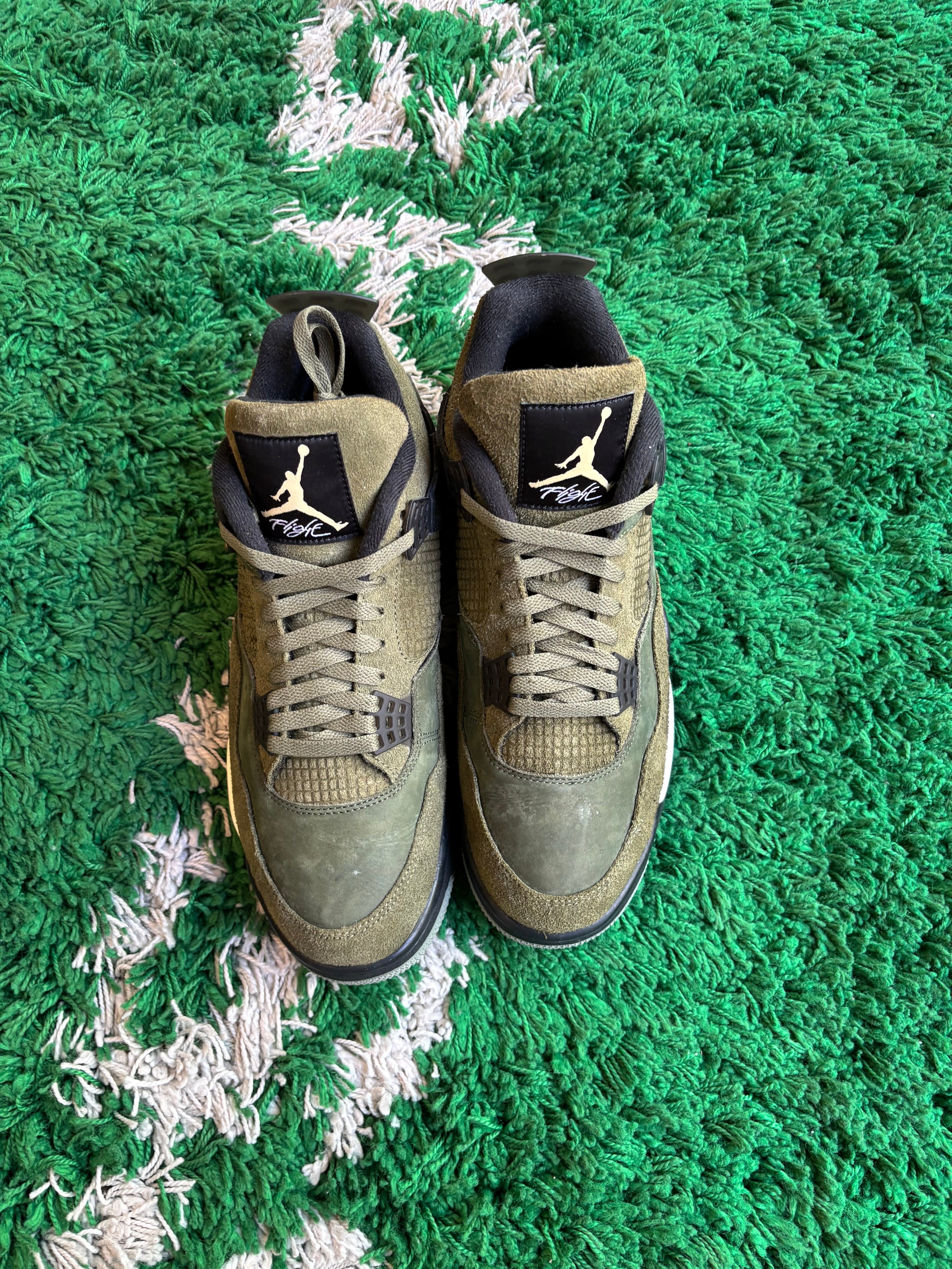 Jordan 4 “Craft Medium Olive”