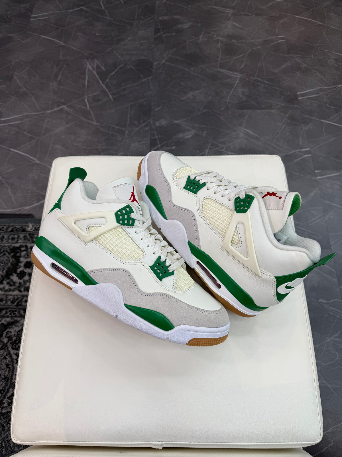 Jordan 4 SB Pine Green
