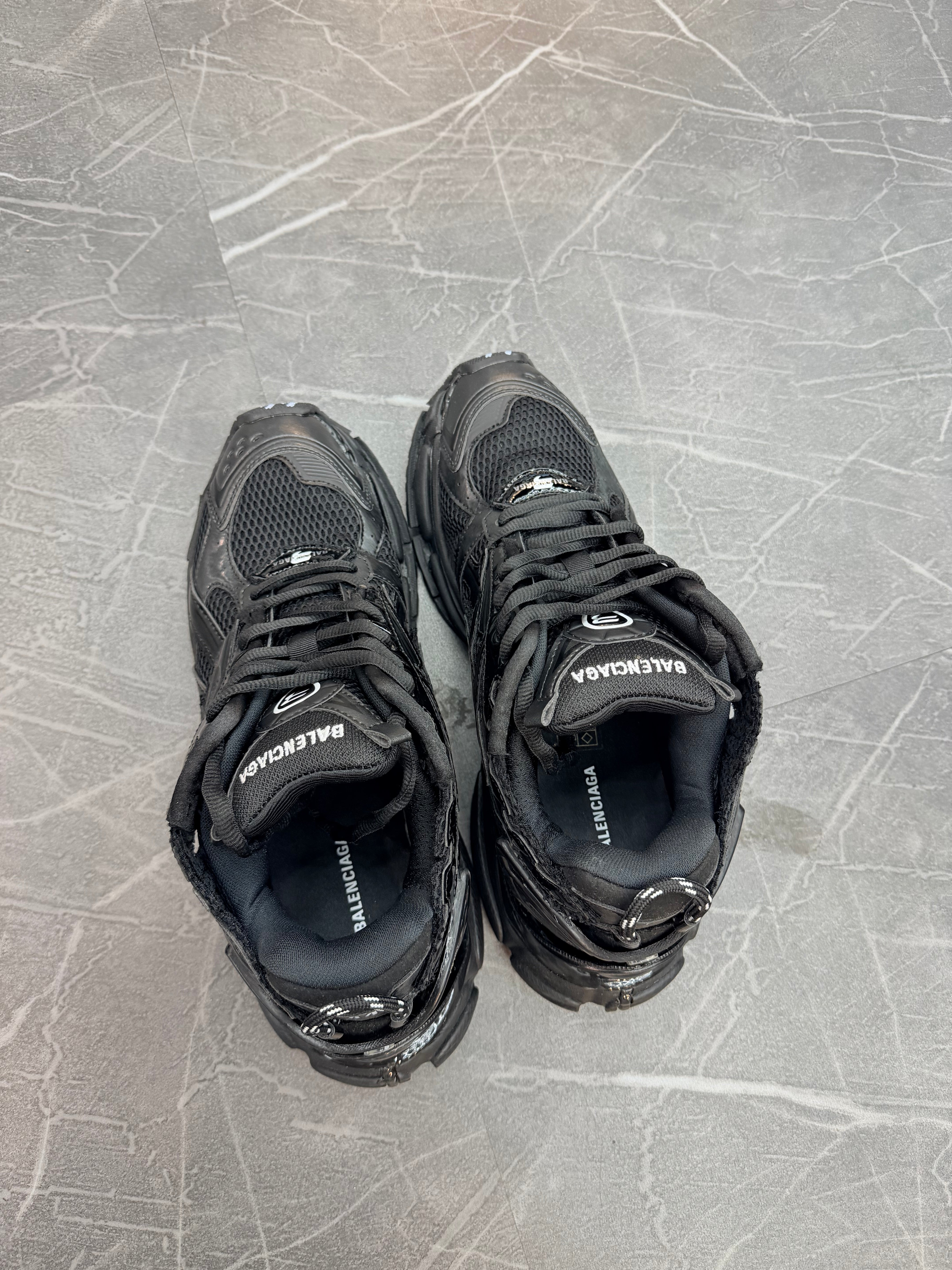 Balenciaga Runner Black
