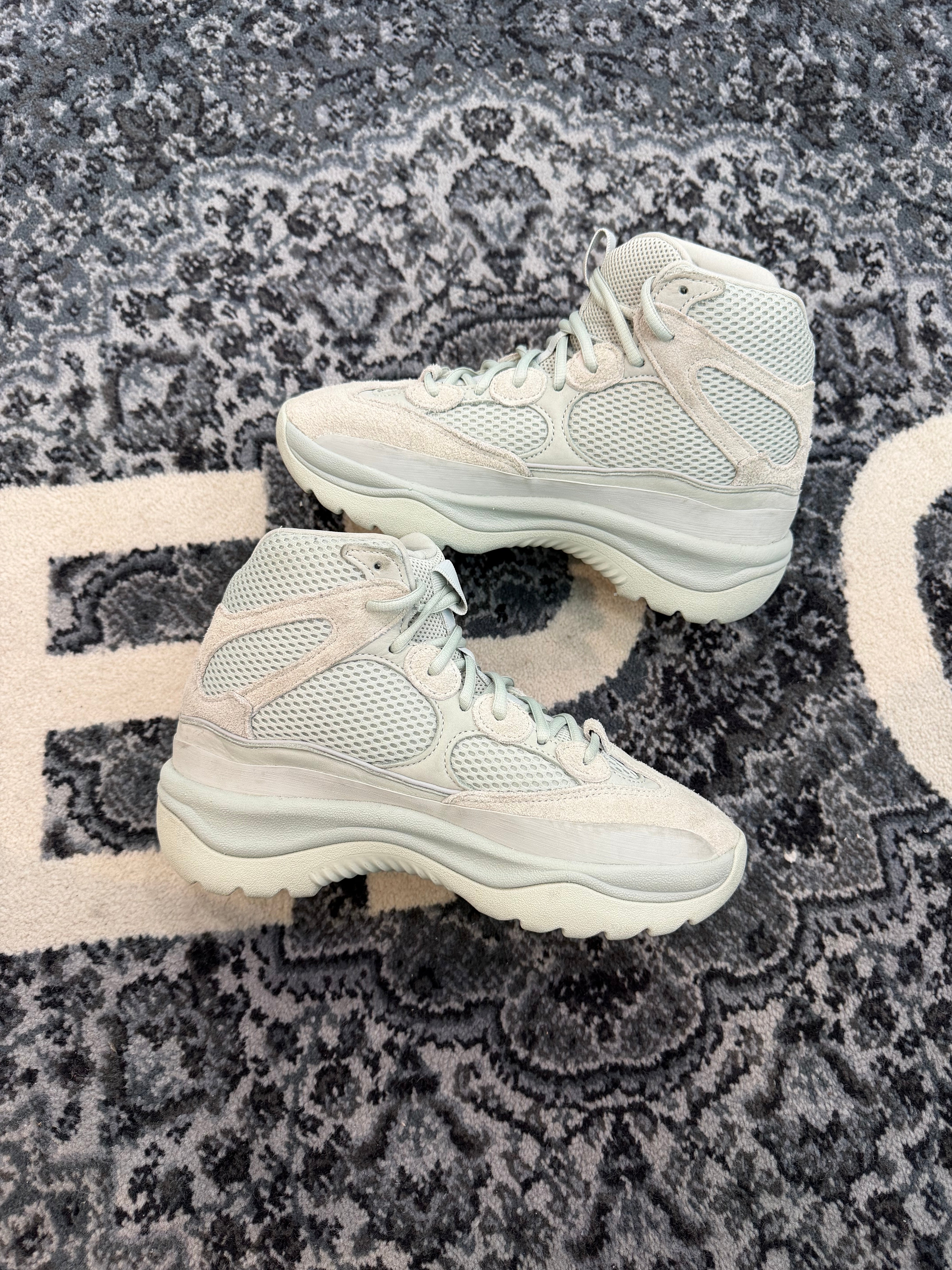 Vale Yeezy Boot “Salt”